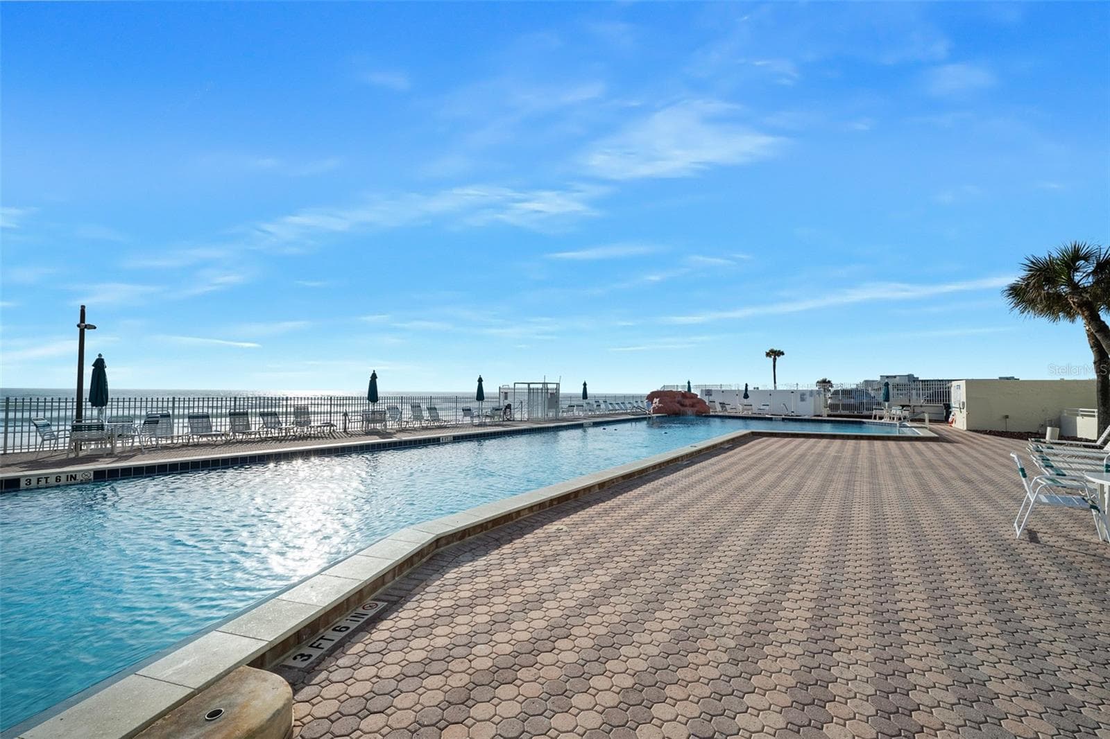 Paver deck - 701 S ATLANTIC AVE #516, DAYTONA BEACH