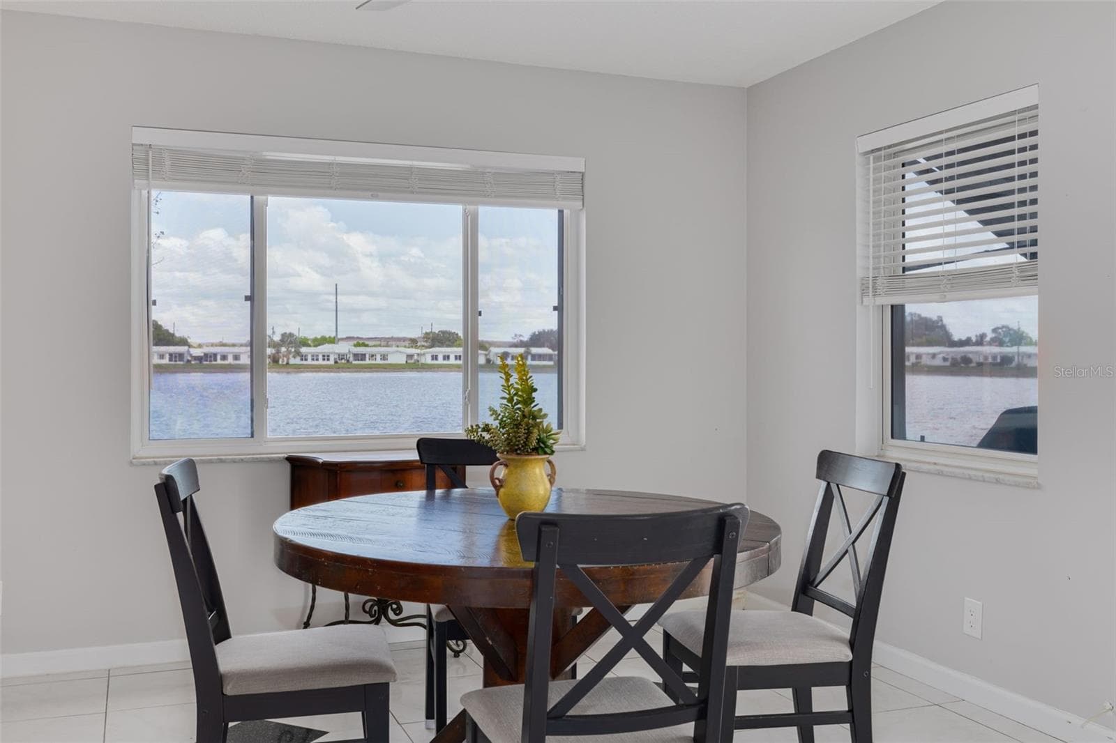 Single Family Residence at 9705 MAINLANDS BLVD W, PINELLAS PARK, photo 4 of 39