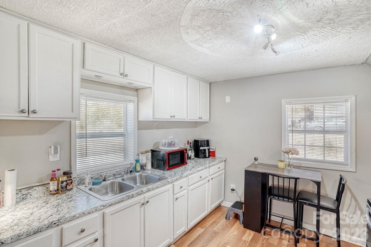 Single Family Residence at Gastonia, photo 2 of 11
