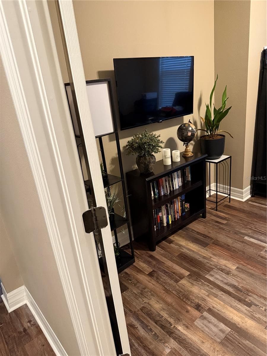 Office or Dining - 4432 VERMILLION SKY DR, WESLEY CHAPEL