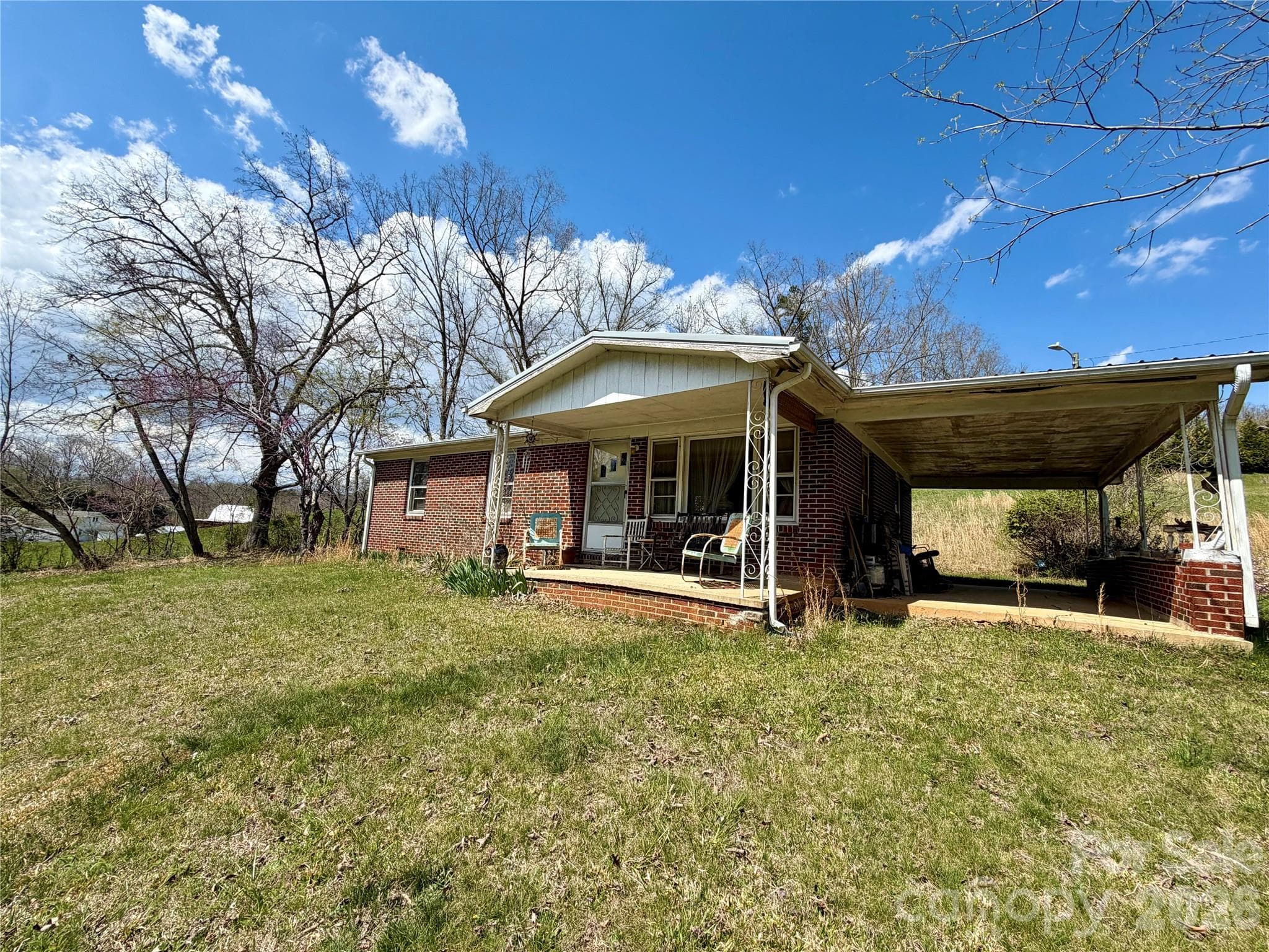 637 Fletcher Martin Road