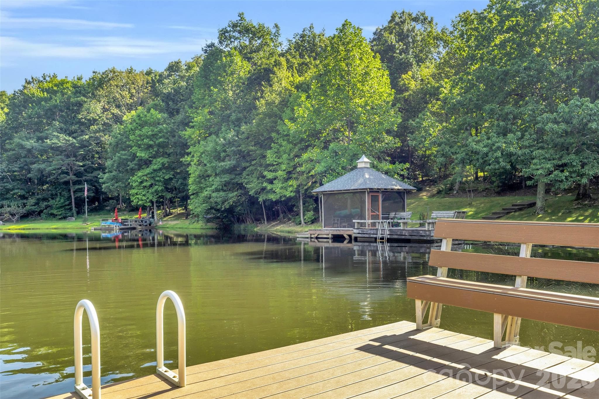 Swimming Lake Across the road! - 3605 Skyuka Mountain Road, Columbus