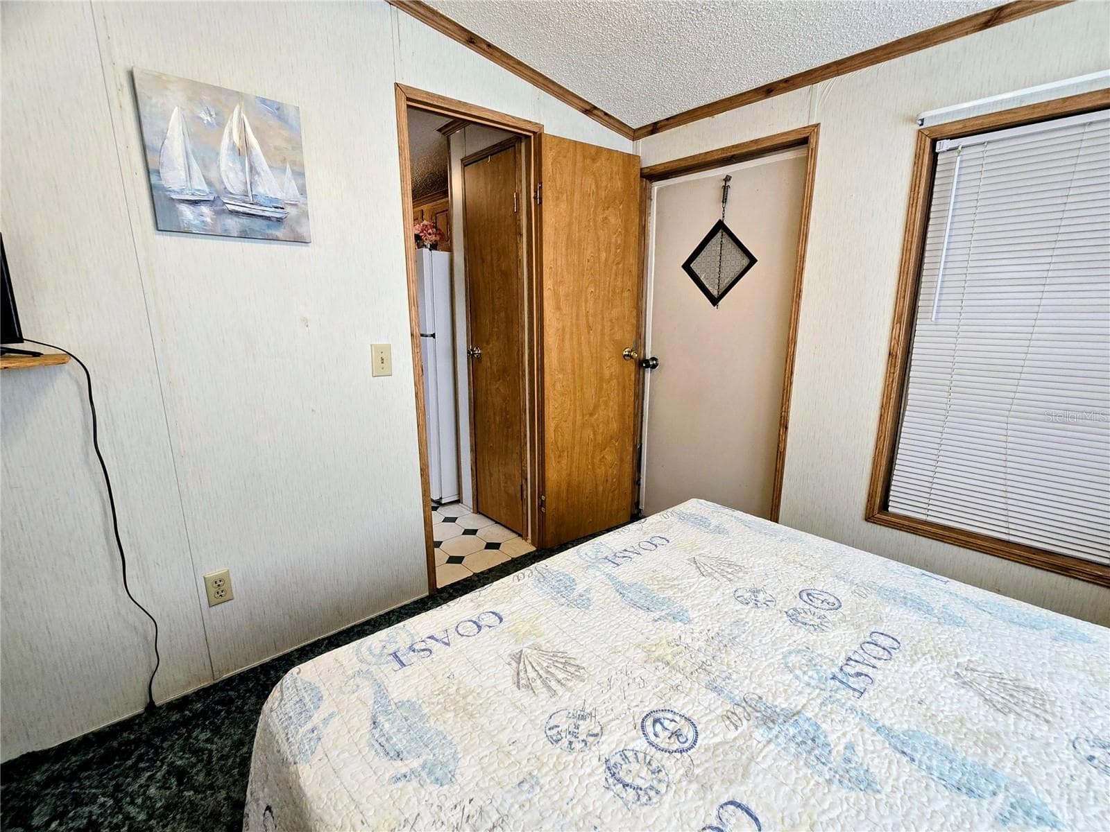 Manufactured Home at 39326 RECESS DR, ZEPHYRHILLS, photo 16 of 33