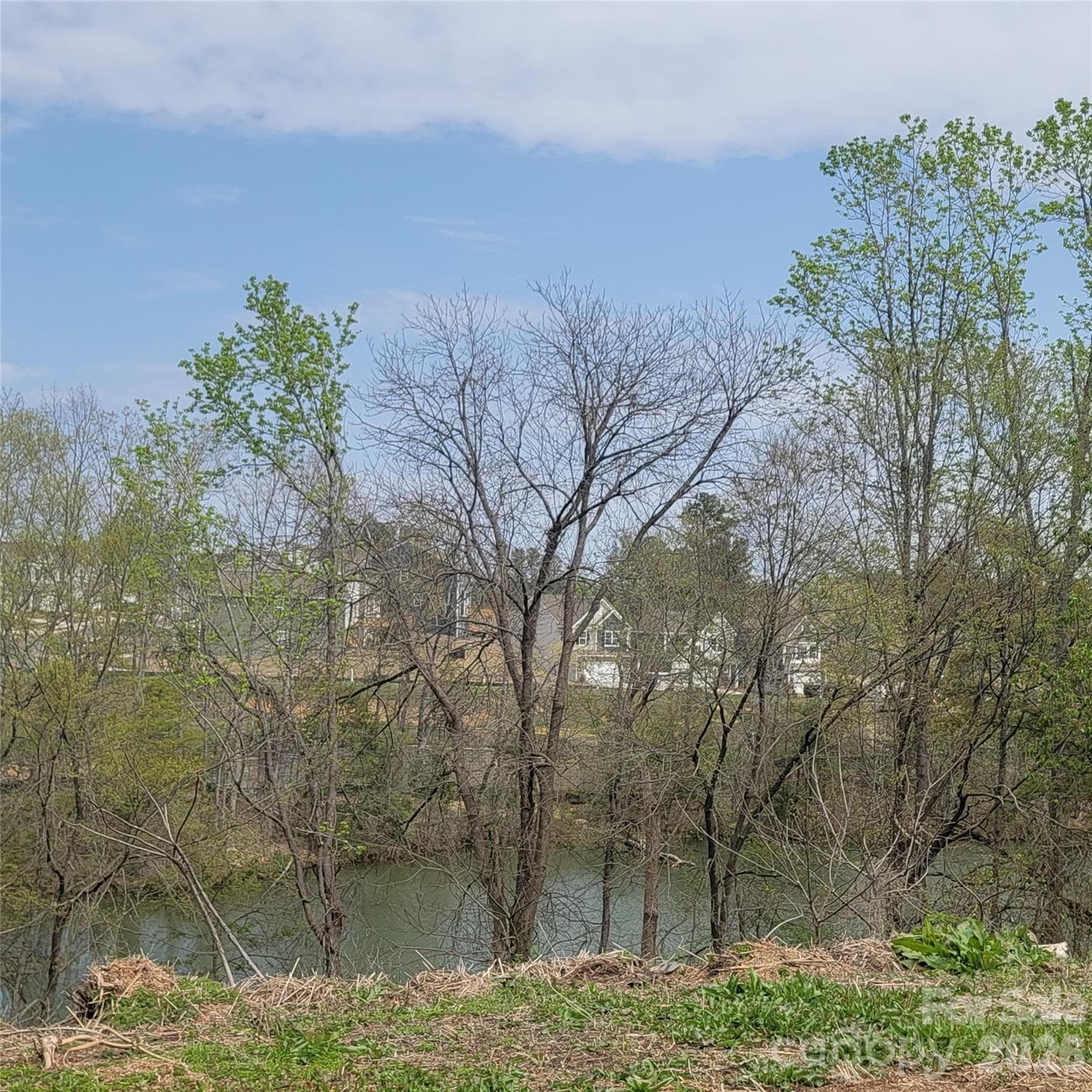 The Redhawk community is across the lake from this parcel on the other side of Lake Wylie, only a couple of miles to I-85 access! - Belmont