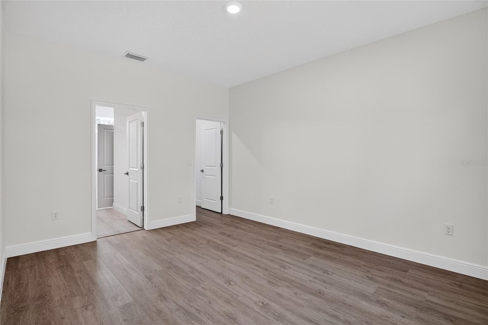 Single Family Residence at 99 W GOLDCOAST PL, DUNNELLON, photo 14 of 26