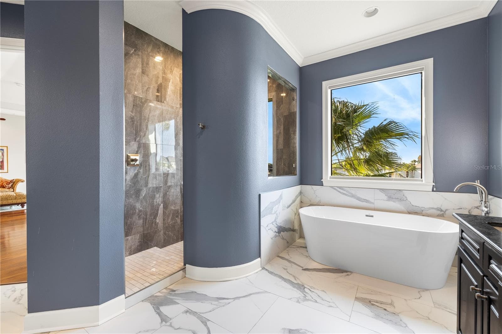 Primary Suite Bathroom - 4128 CAUSEWAY VISTA DR, TAMPA