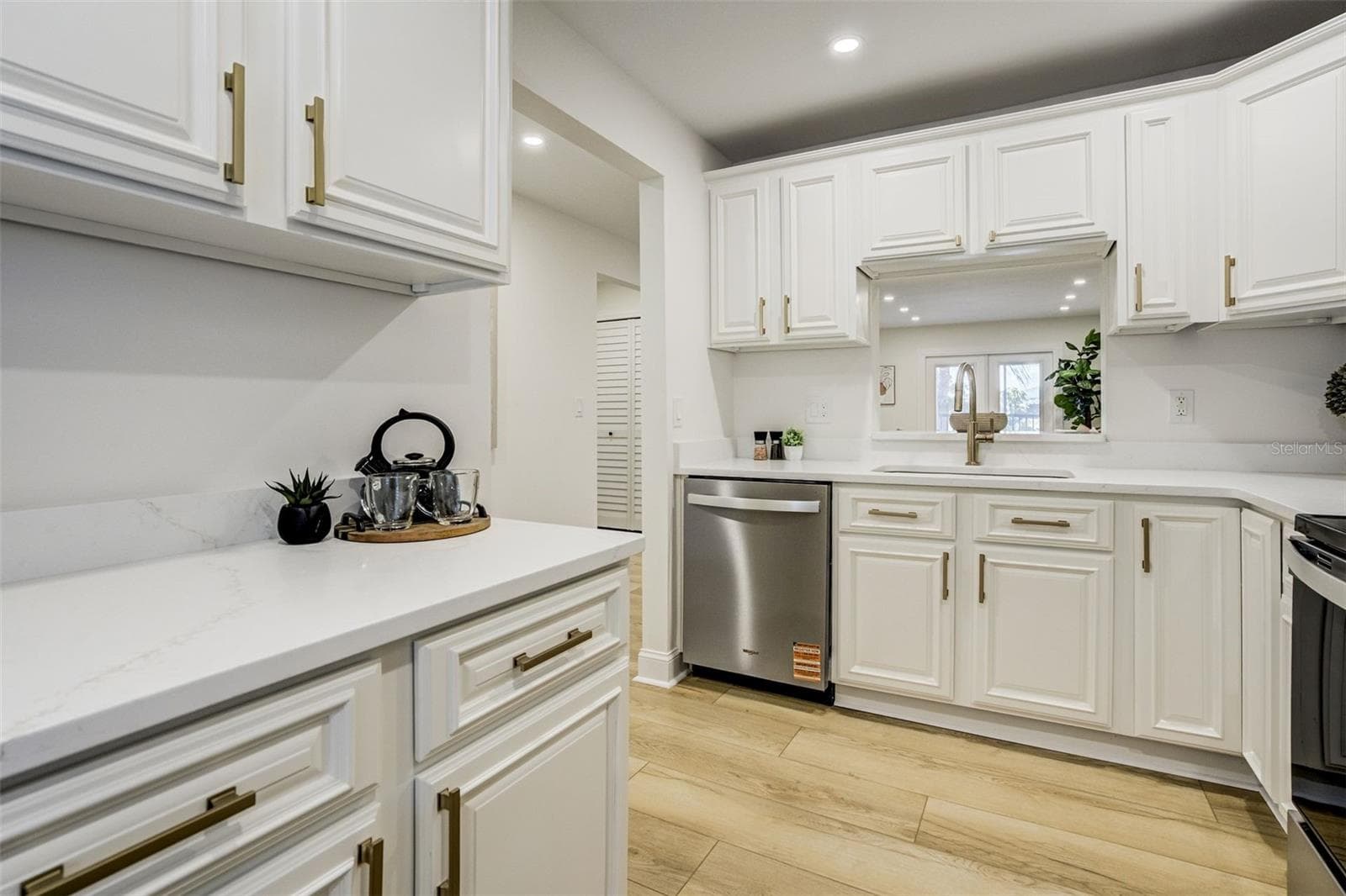 Kitchen - 460 S PAULA DR #402, DUNEDIN