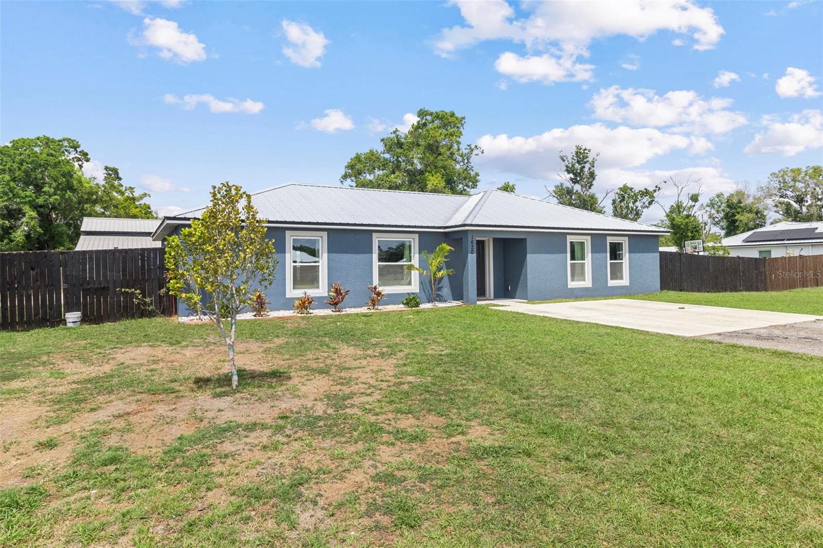Single Family Residence at 1620 SE HAVEN DR, ARCADIA, photo 4 of 38