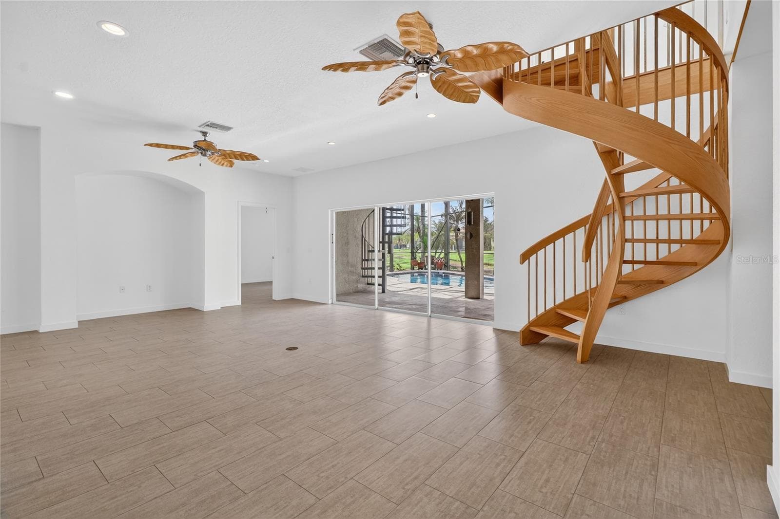 Single Family Residence at 4120 LIMERICK DR, LAKE WALES, photo 35 of 86