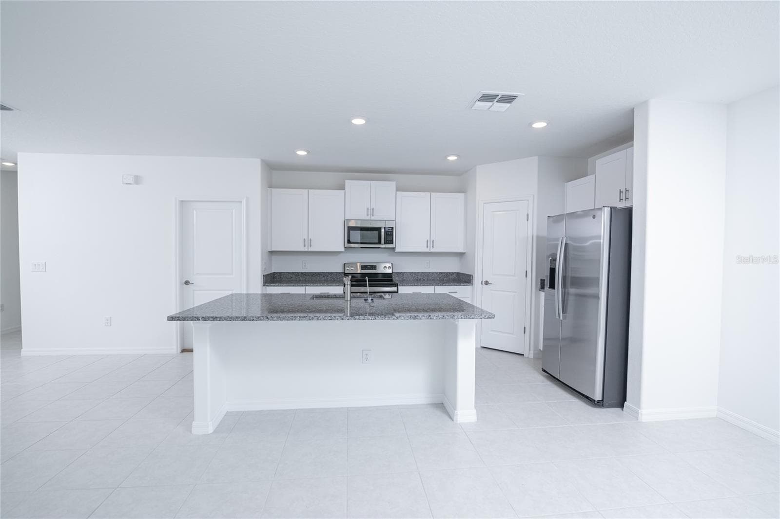 Single Family Residence at 2189 TENEROC TRL, LAKELAND, photo 14 of 37