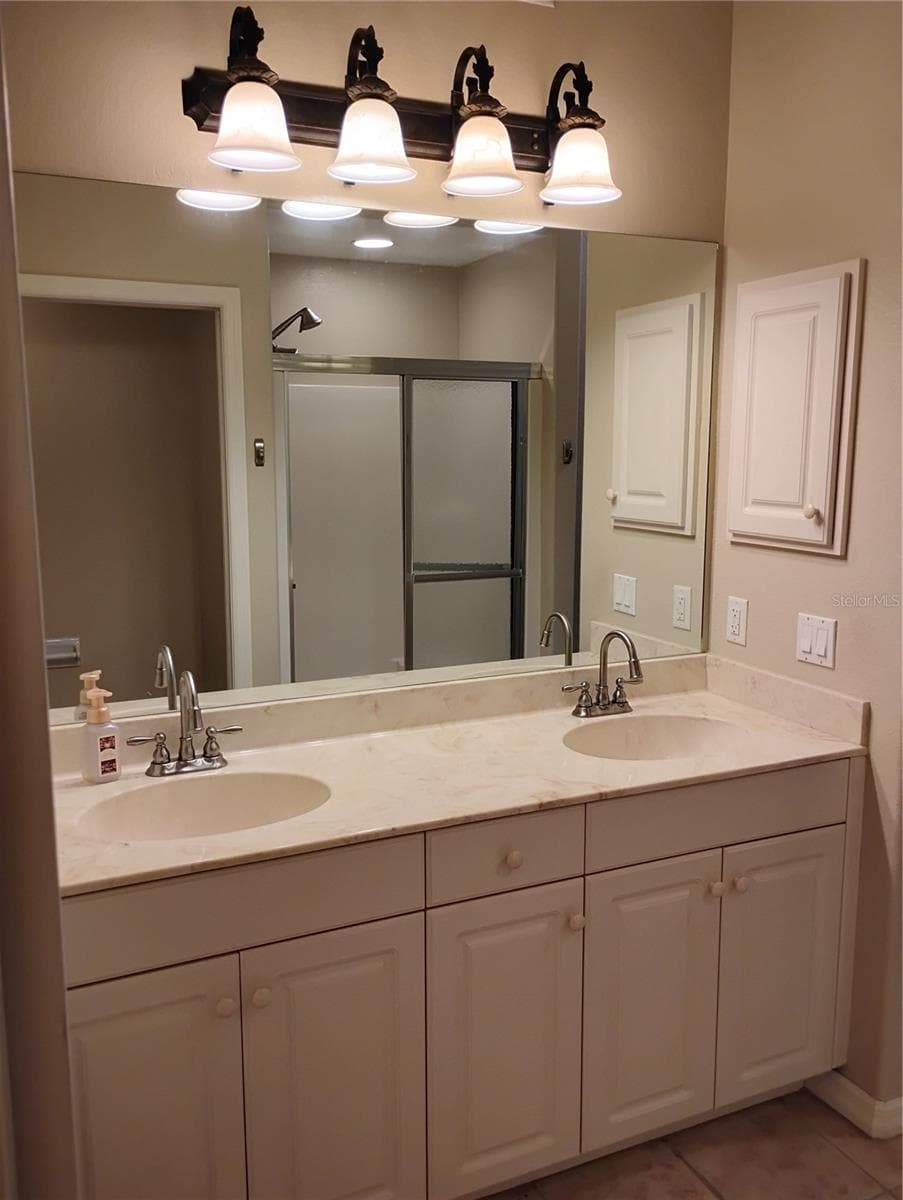 Condominium at 1761 AUBURN LAKES DR #11, VENICE, photo 46 of 76