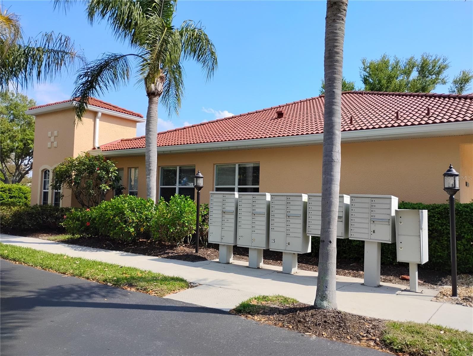 mailboxes - 1761 AUBURN LAKES DR #11, VENICE