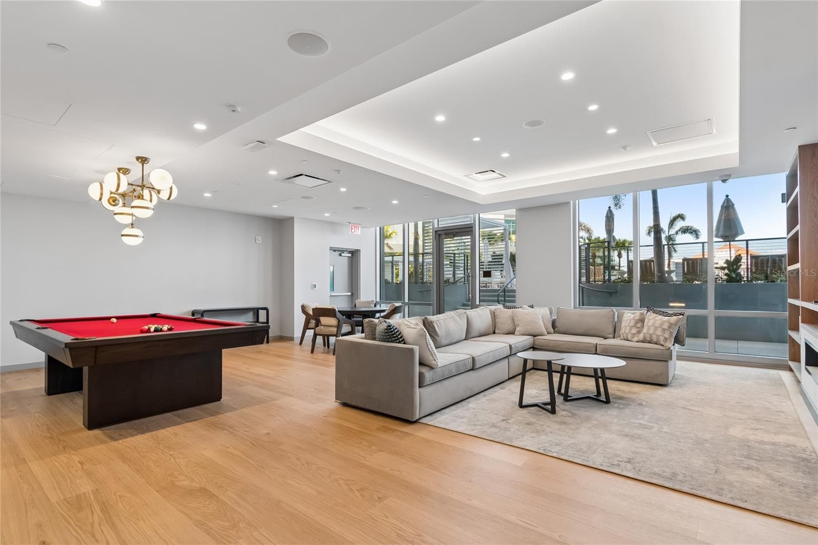 Additional resident lounge includes game and gathering spaces - 400 CENTRAL AVE #2505, ST PETERSBURG