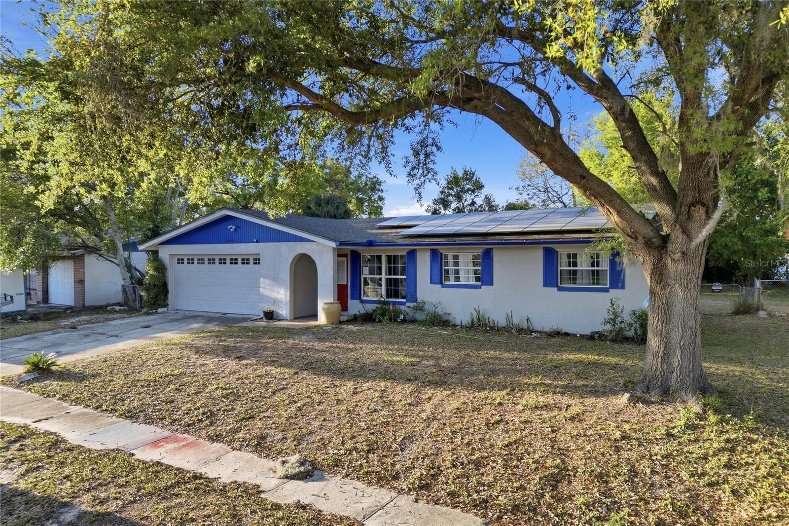2715 ELMHURST CIR