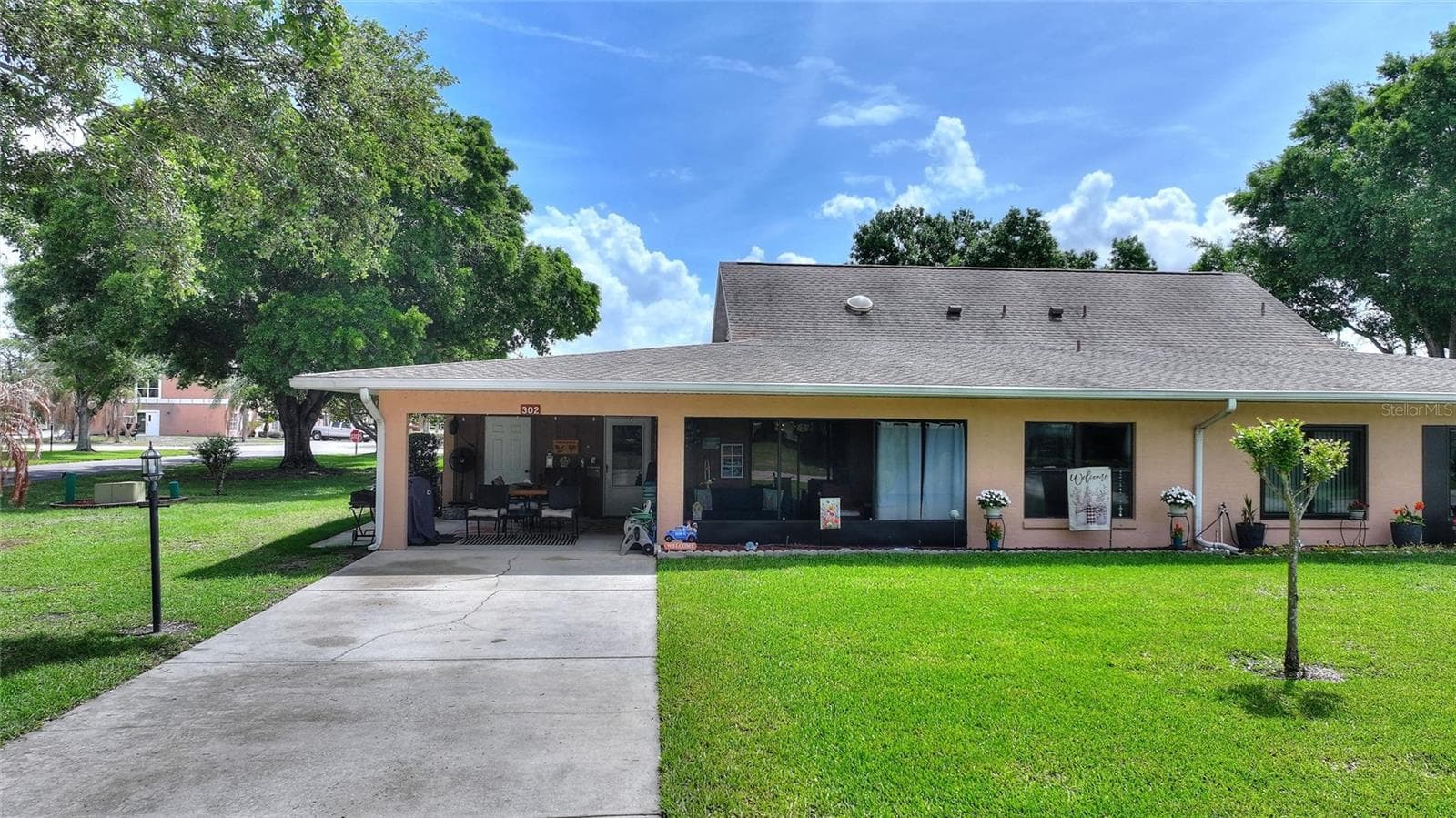 302 GENESIS POINTE DR