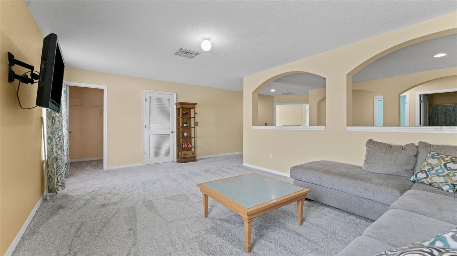 Loft/Flex Space Upstairs with walk-in closet - 11620 WARREN OAKS PL, RIVERVIEW