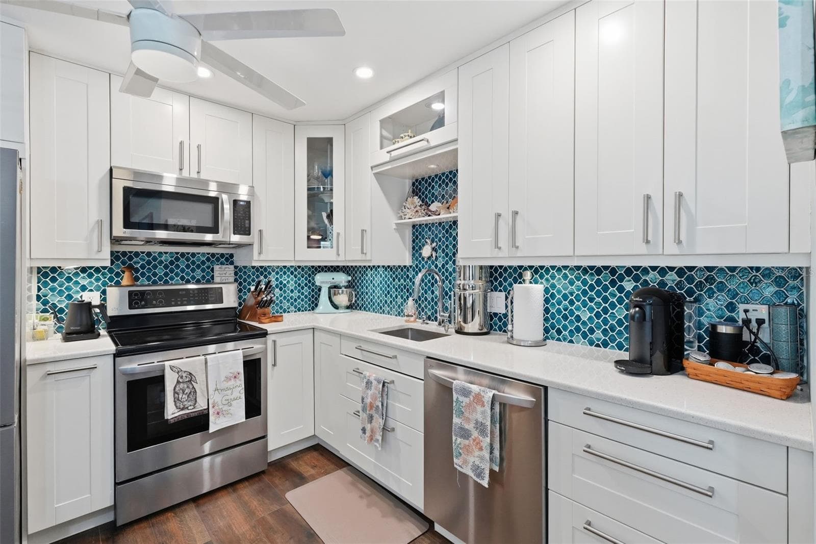 Condominium at 212 CEDARWOOD CIR #212, SEMINOLE, photo 11 of 54