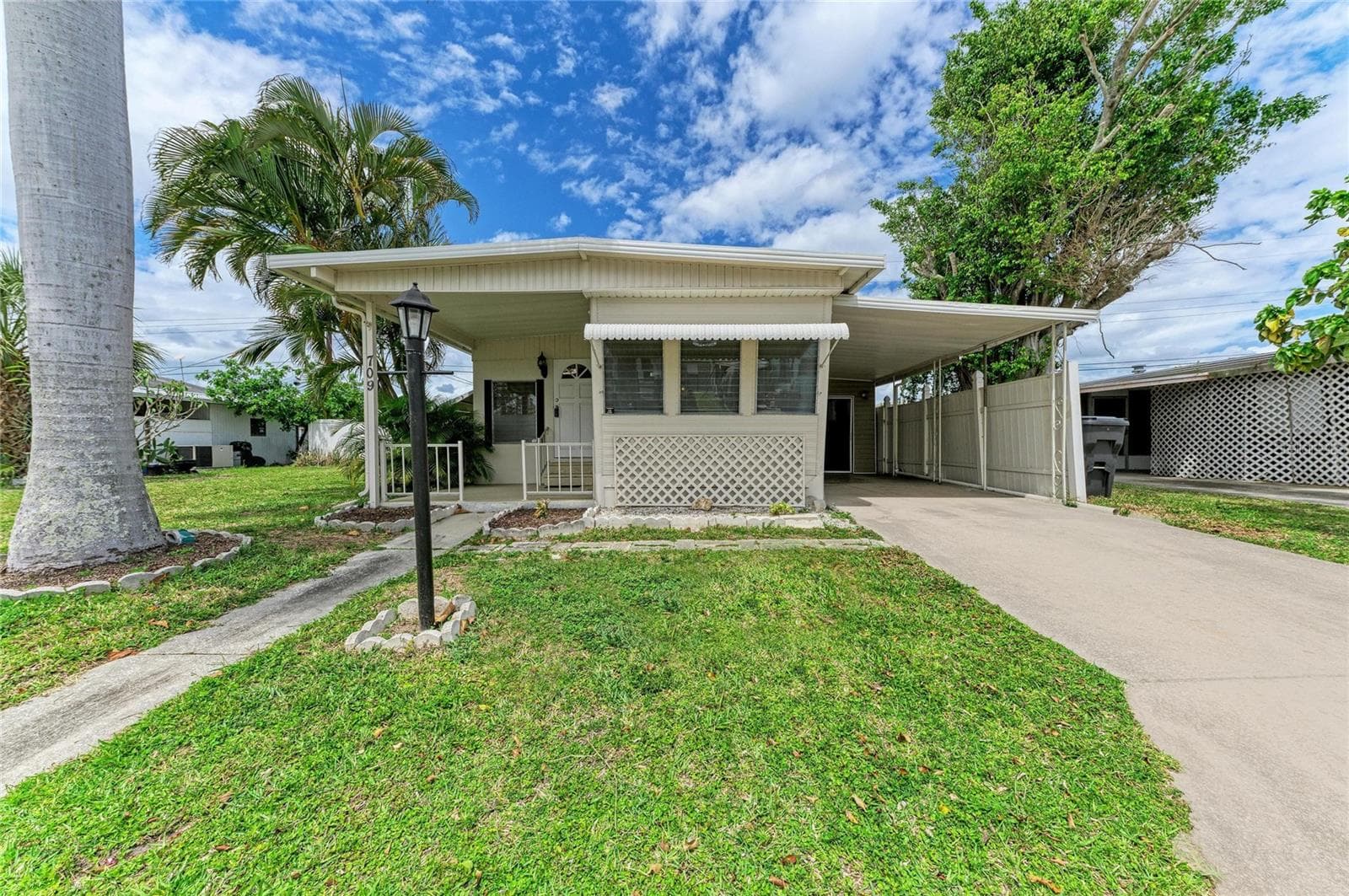Mobile Home at 709 50TH AVENUE TER W, BRADENTON, photo 2 of 38