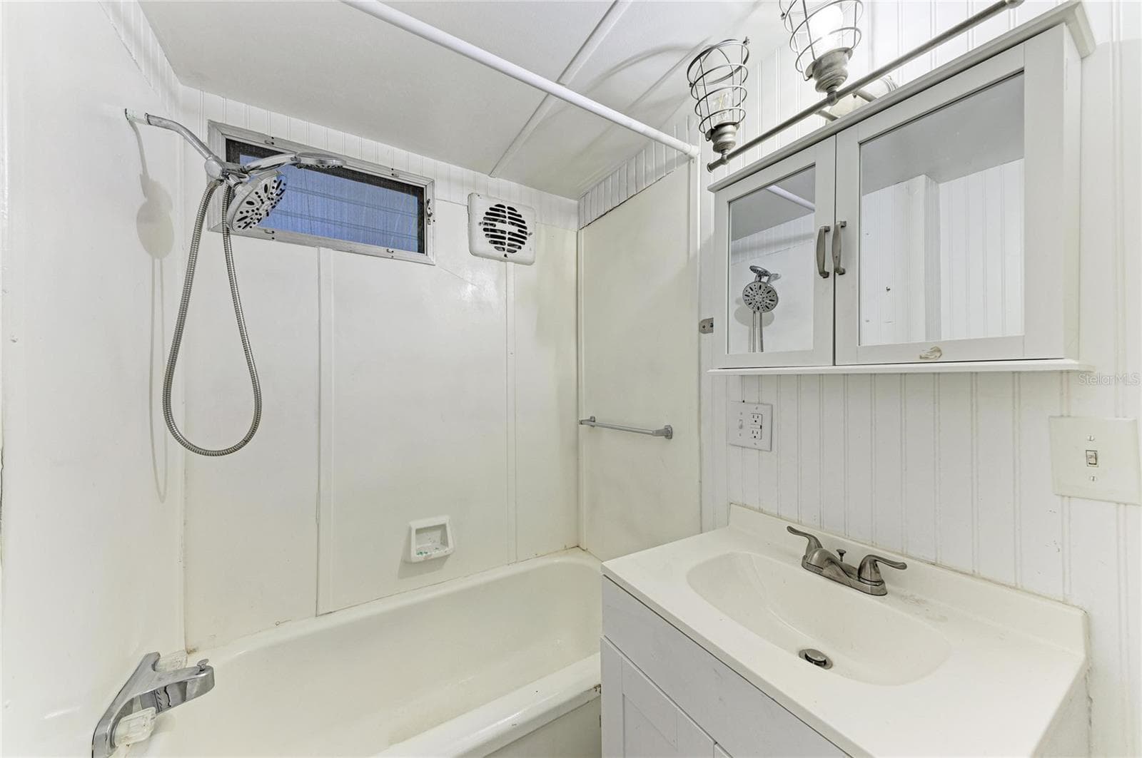 Mobile Home at 709 50TH AVENUE TER W, BRADENTON, photo 21 of 38