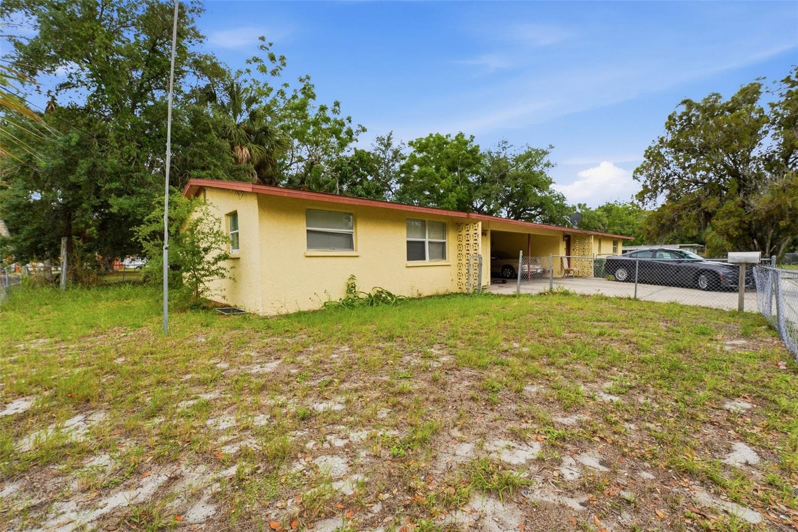 Duplex at 1610 22ND ST, SARASOTA, photo 5 of 7