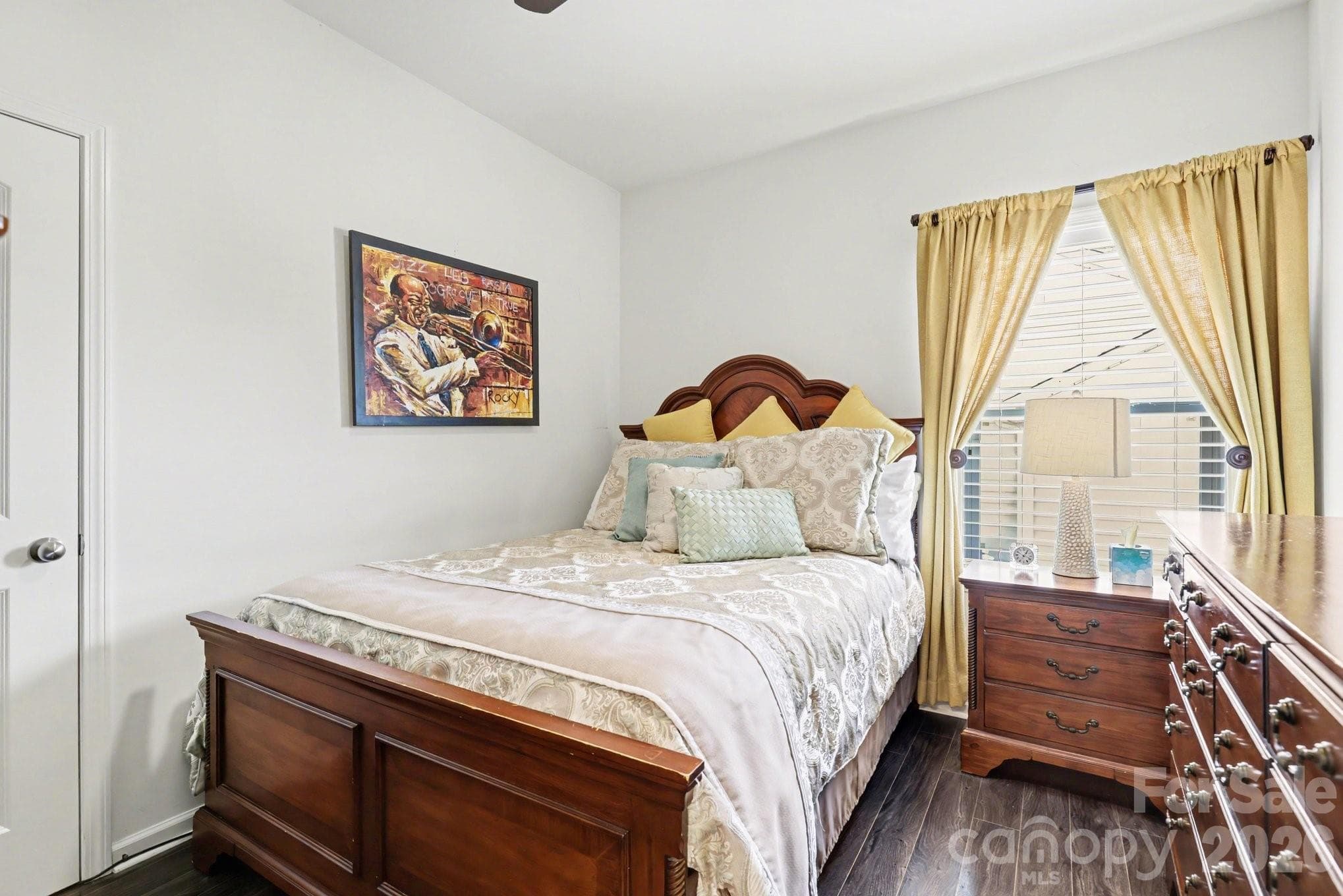 Single Family Residence at 2715 Watergarden Street, York, photo 18 of 27
