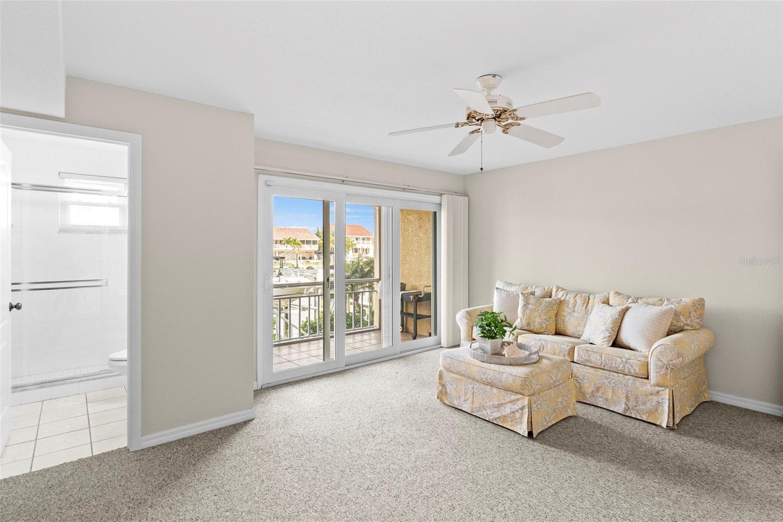 Lower Level Guest Suite - 1071 PINELLAS BAYWAY S, ST PETERSBURG
