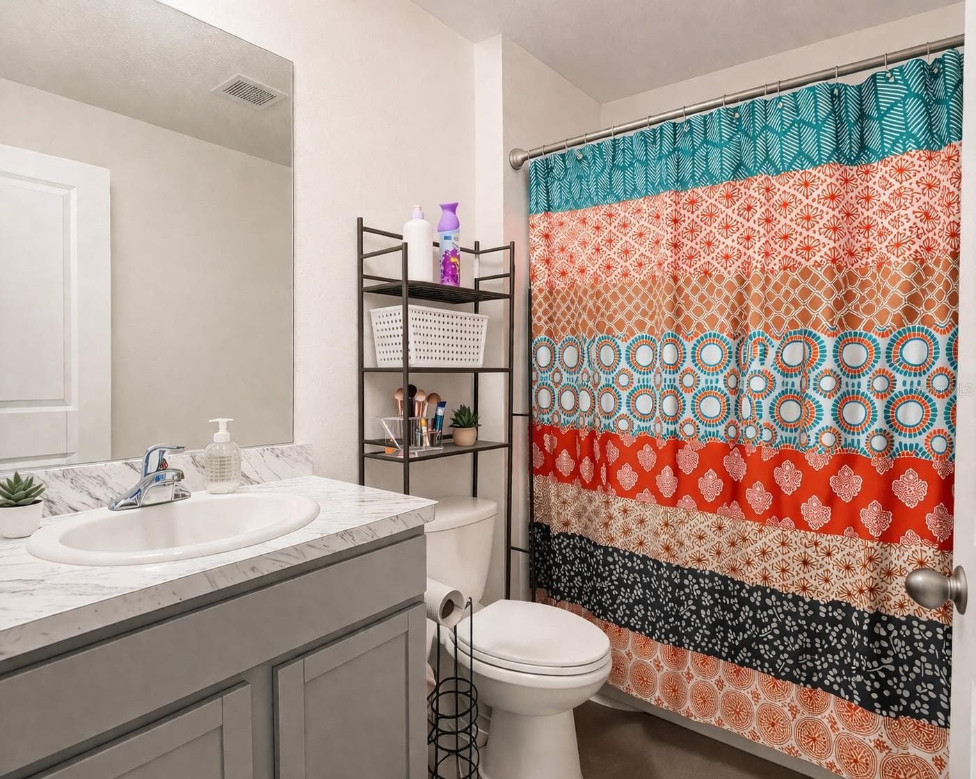 4114 Dovetail Lane, PALMETTO, FL 34221 - Bathroom 3 Upstairs - 4114 DOVETAIL LN, PALMETTO