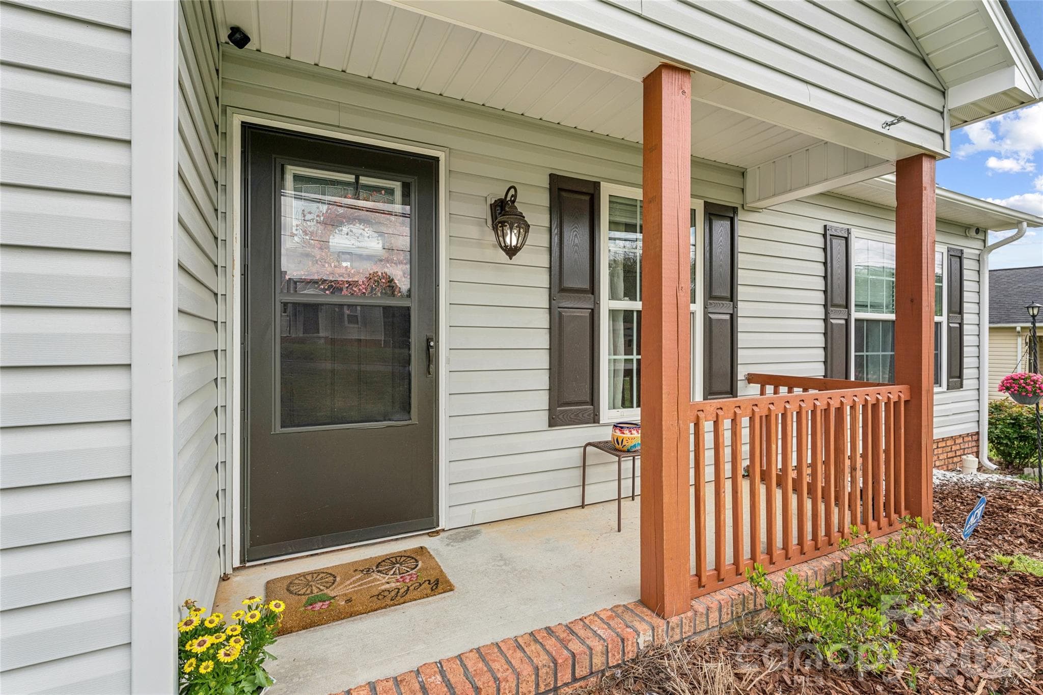 Front porch - 115 S Beaver Street, Landis