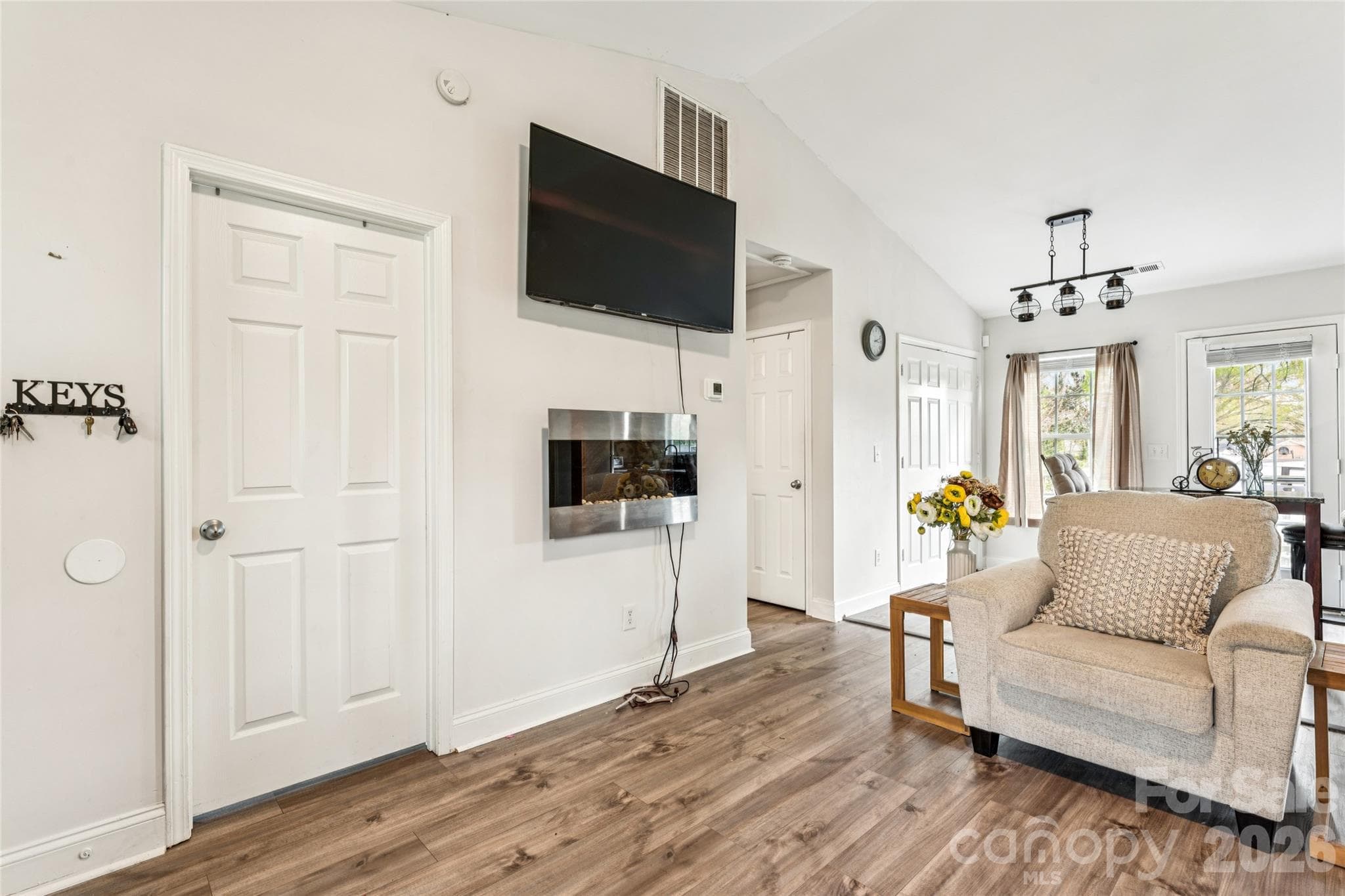 Living Room - 115 S Beaver Street, Landis