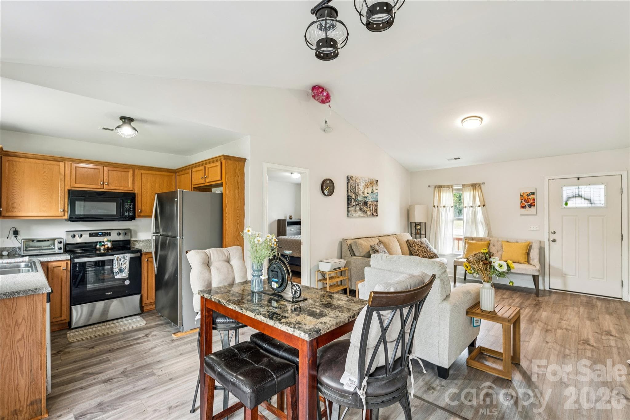 Kitchen - 115 S Beaver Street, Landis