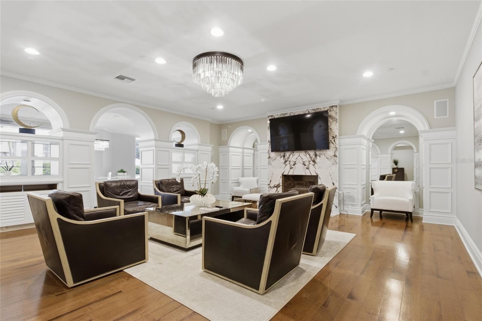 Host party here or gather with neighbors. - 11 BAYMONT ST #608, CLEARWATER BEACH