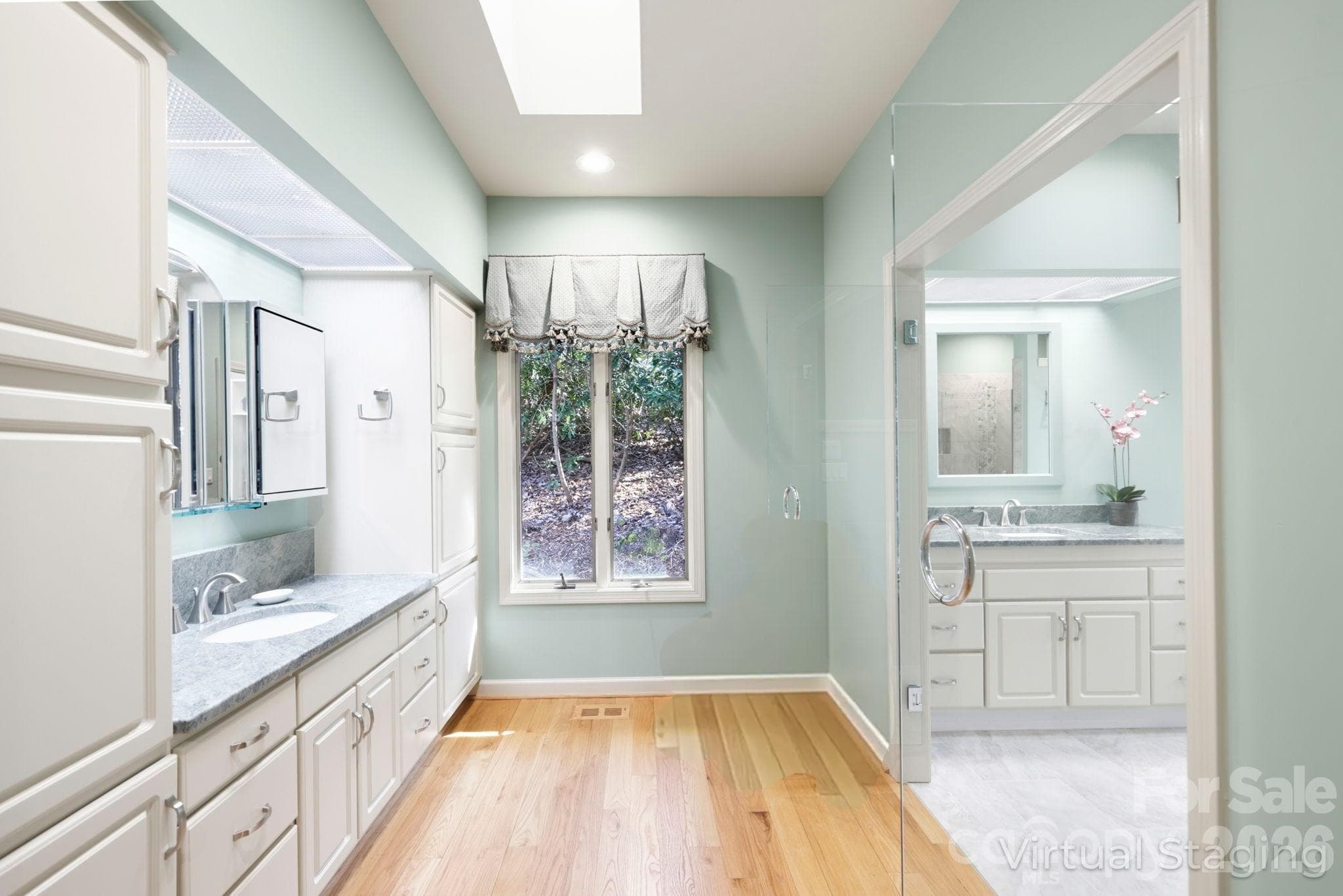 Primary bath dressing area - 100 Elmridge Drive, Flat Rock