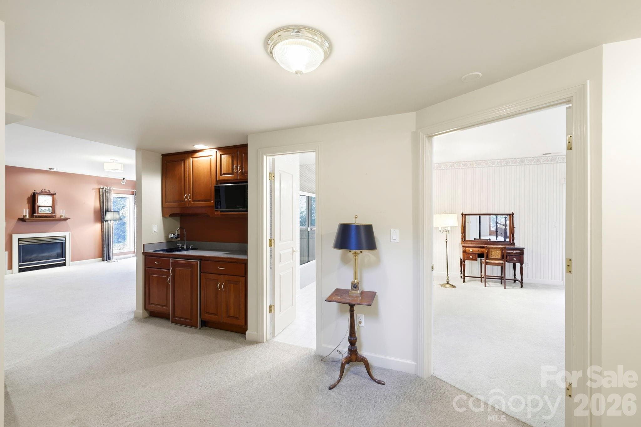 Wet bar in lower level - 100 Elmridge Drive, Flat Rock