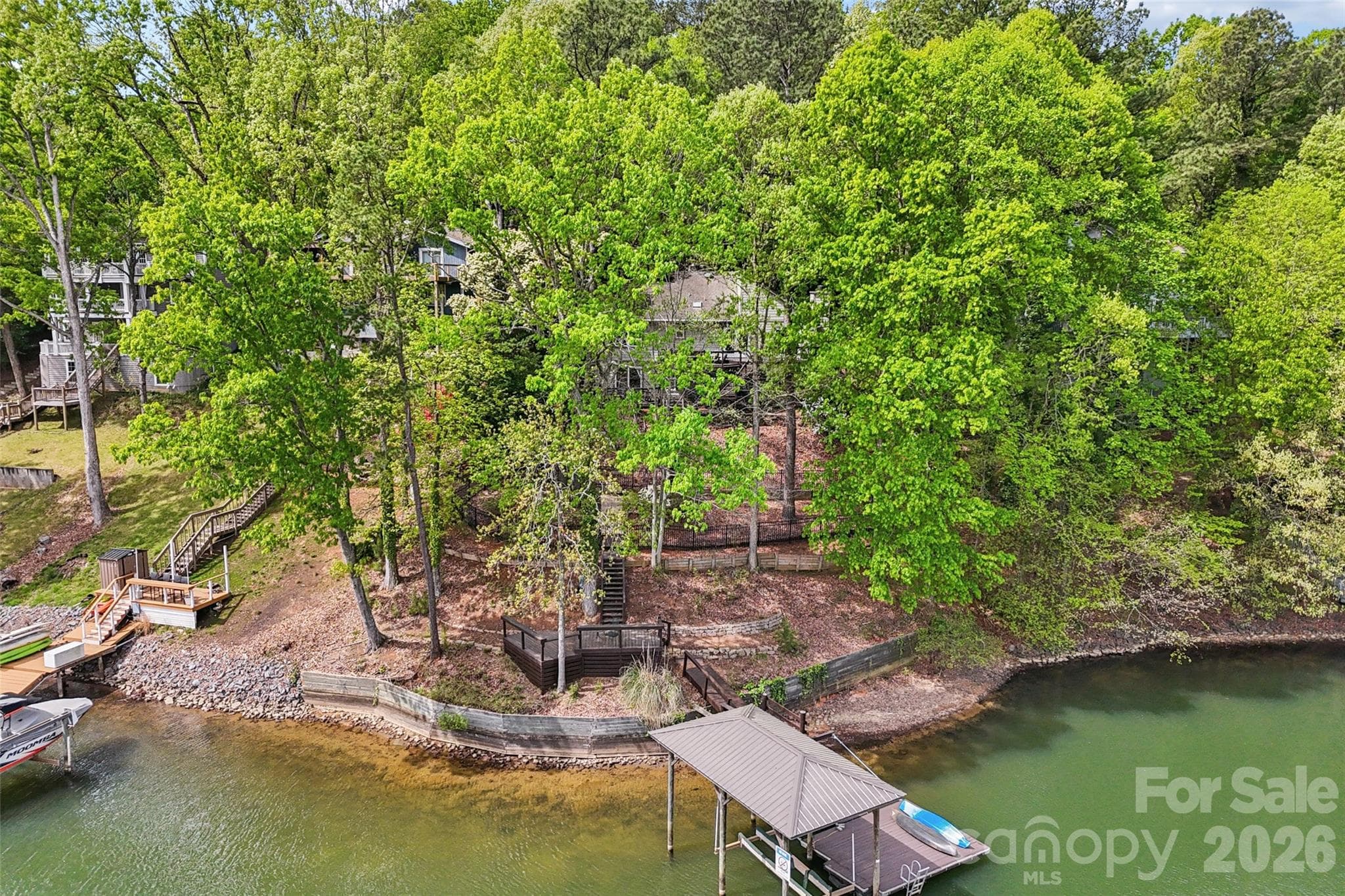 Private Covered Dock with Boat Lift - Tega Cay
