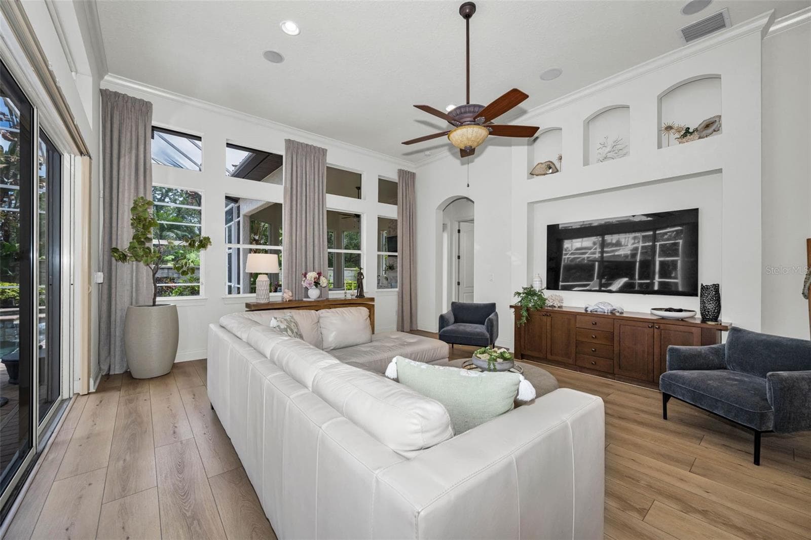 Single Family Residence at 1246 TUSCANY DR, TRINITY, photo 42 of 100