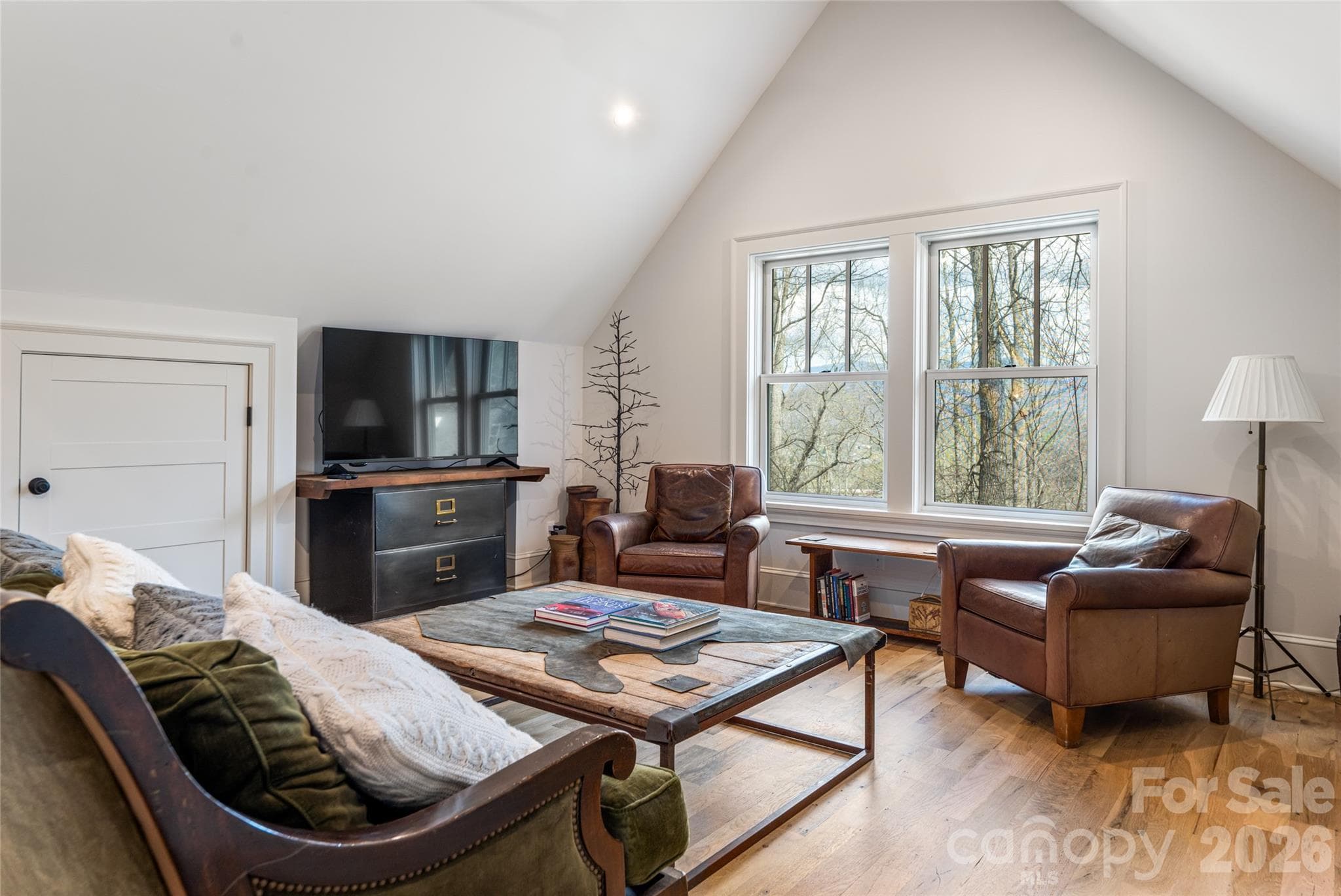 Large multi-purpose room above the garage - 51 Summit Road, Swannanoa