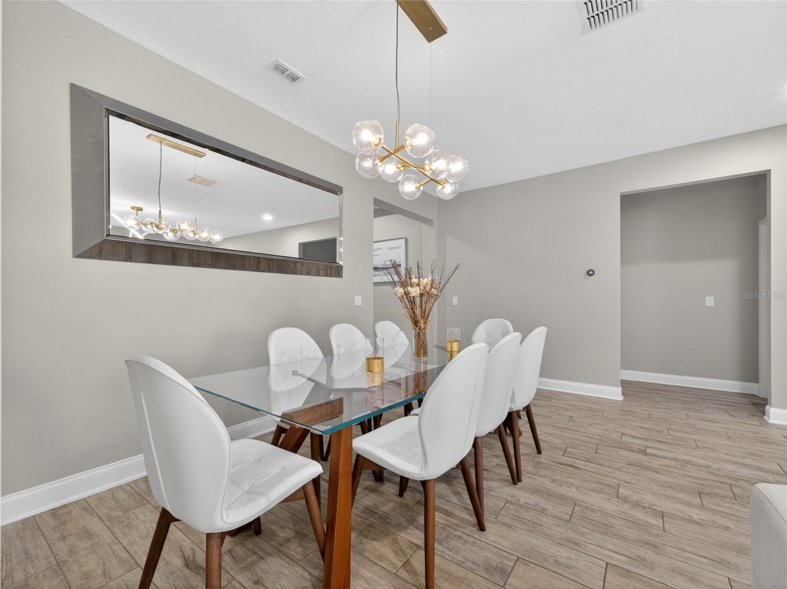 Modern Dining Area - 11209 LEMON LAKE BLVD, ORLANDO