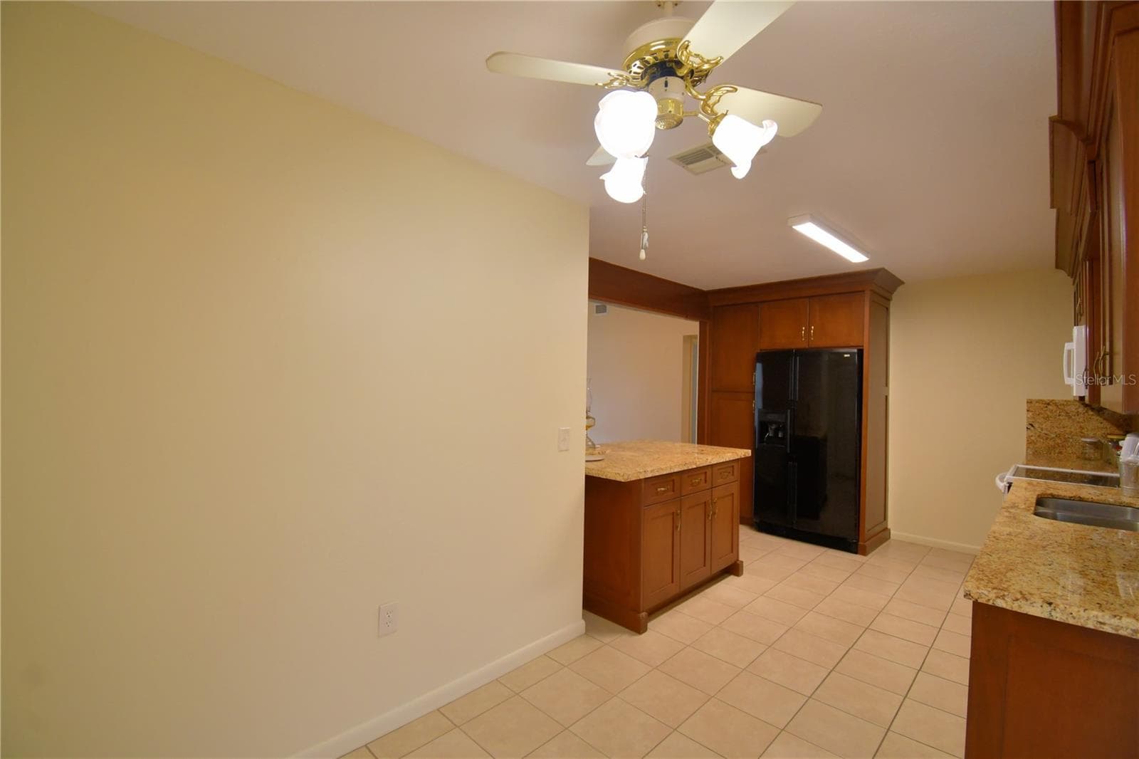 Single Family Residence at 1690 COLONNADES CIR N, LAKELAND, photo 22 of 58