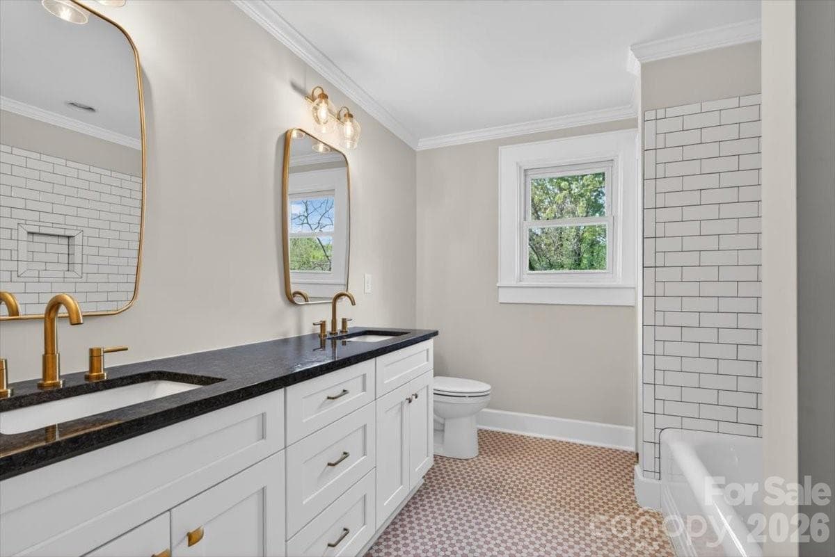 Single Family Residence at 504 S Franklin Street, China Grove, photo 23 of 35