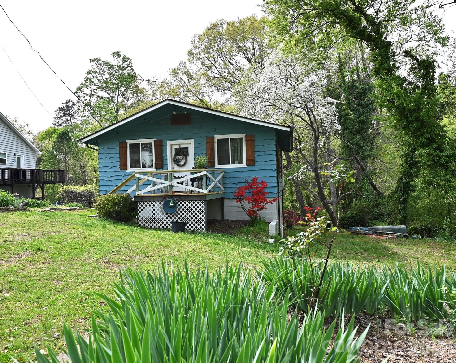 Single Family Residence at Taylorsville, photo 3 of 41