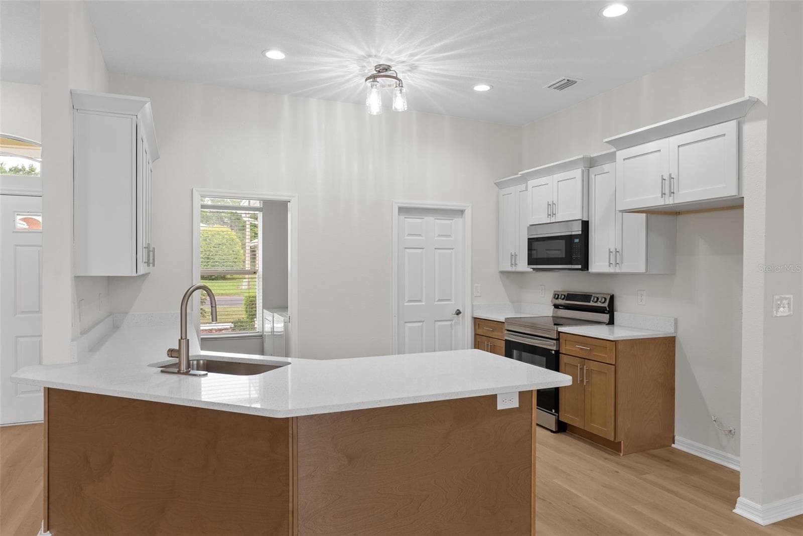 Single Family Residence at 117 HARBOR WAY, AUBURNDALE, photo 21 of 66