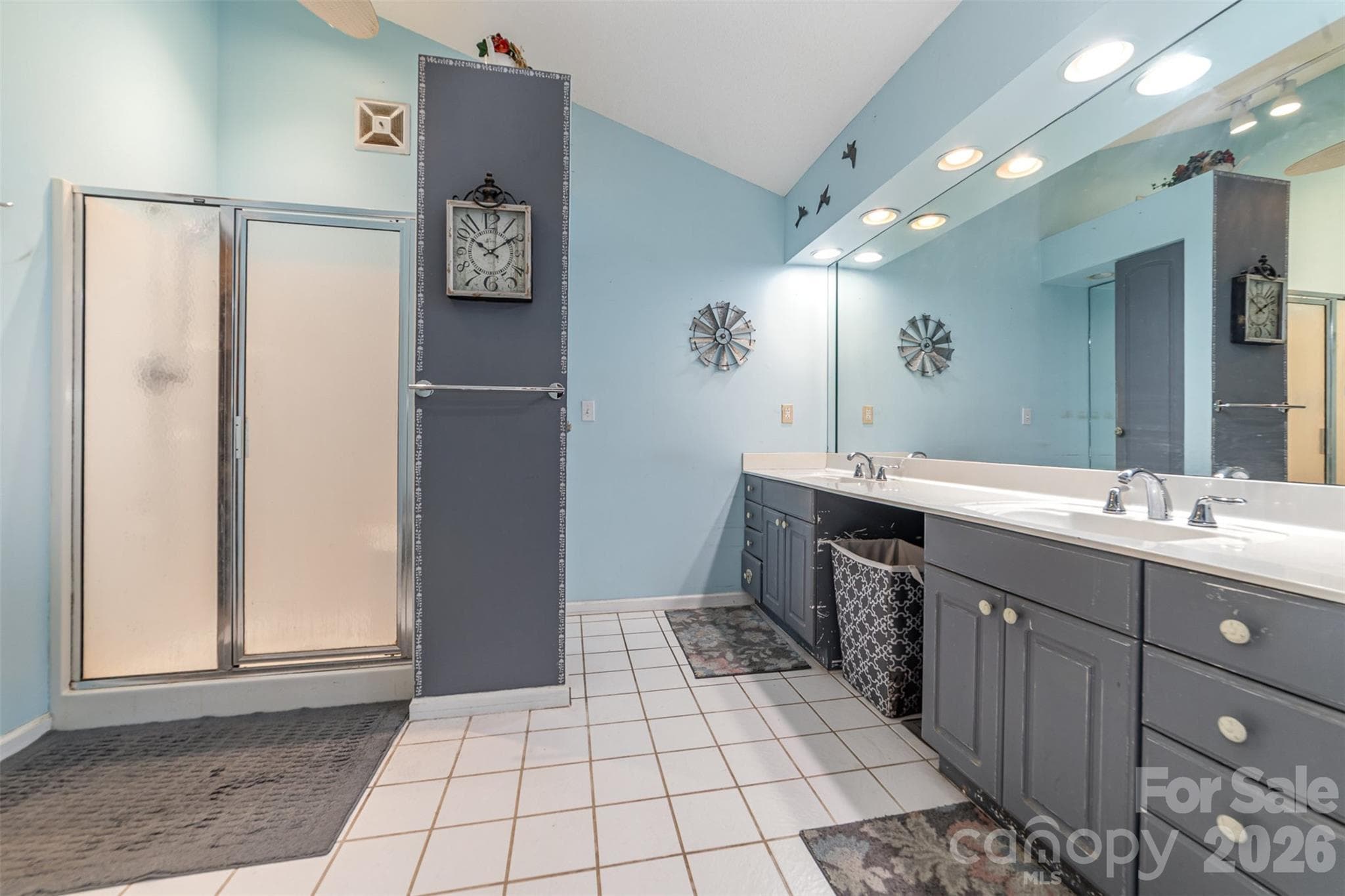 Single Family Residence at 7430 Forney Hill Road, Denver, photo 17 of 27