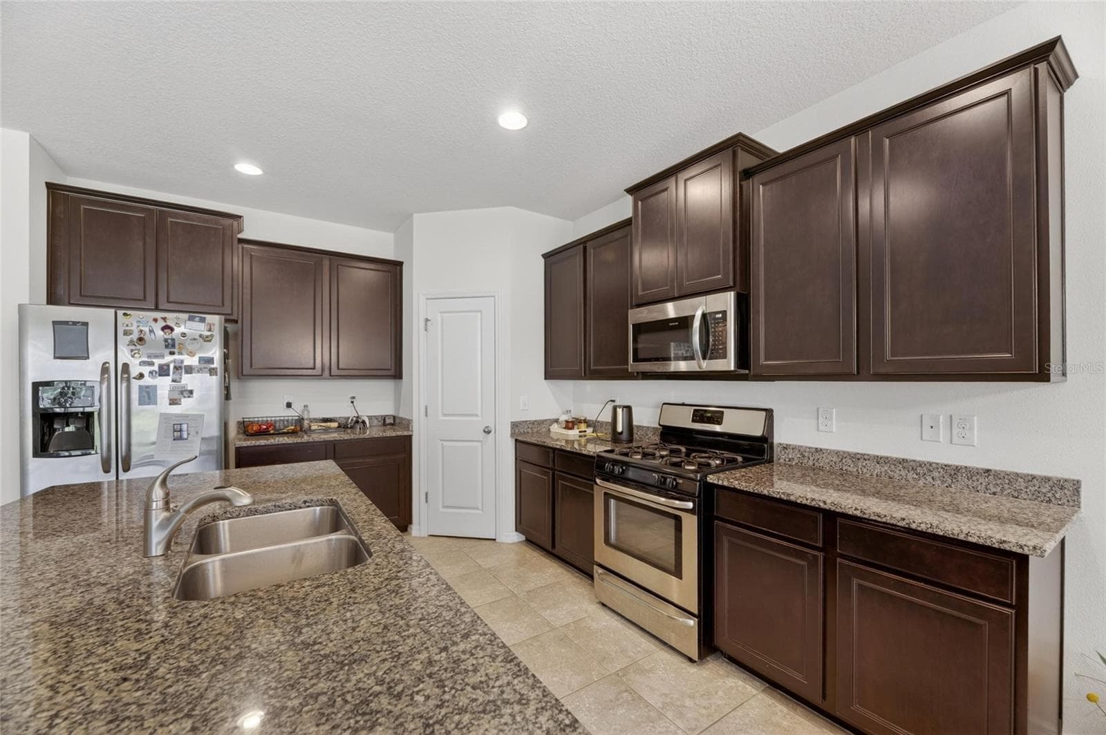 Kitchen - 6309 SHADOWLAKE DR, APOLLO BEACH