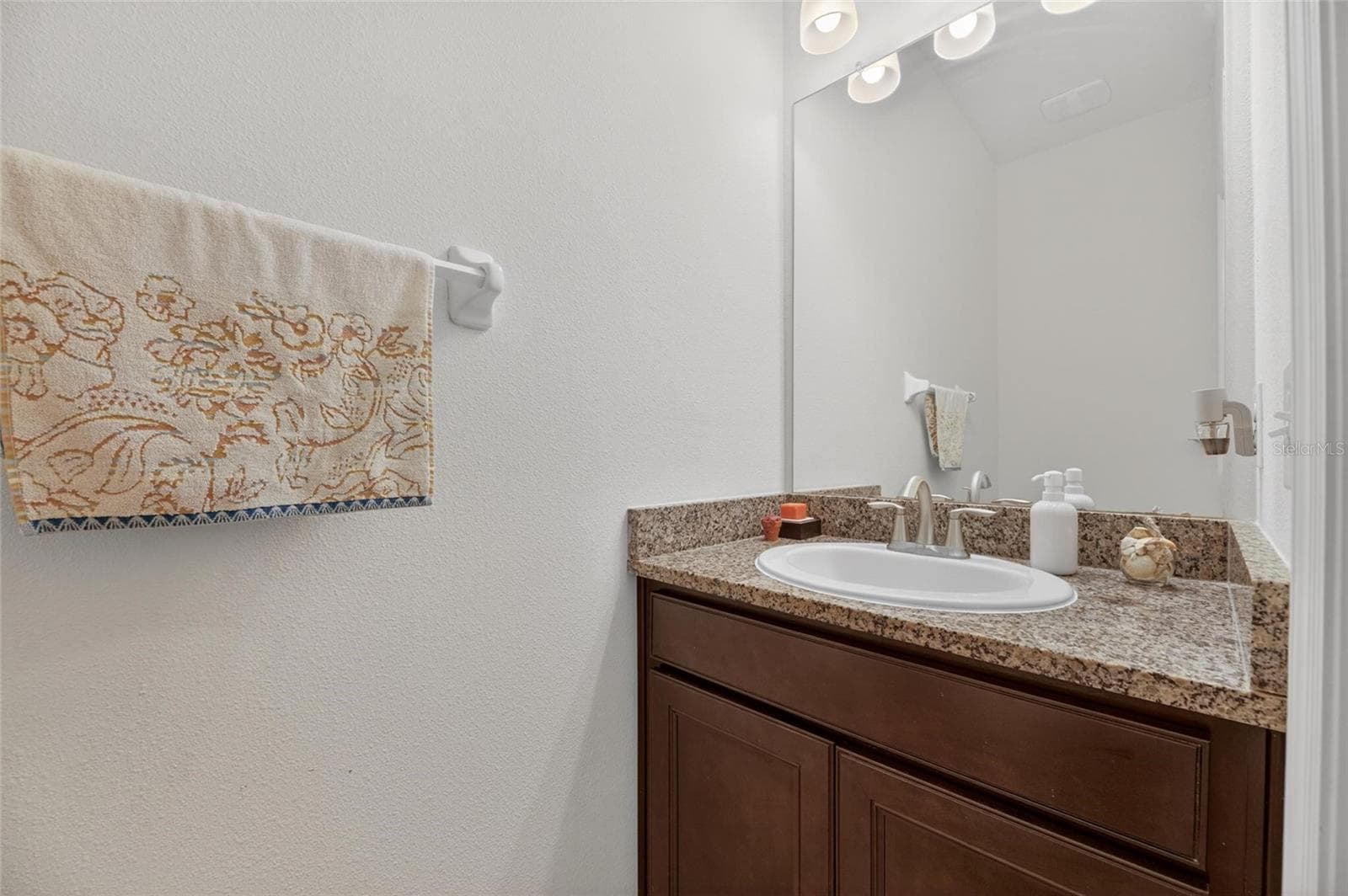 Bath 2 - 6309 SHADOWLAKE DR, APOLLO BEACH
