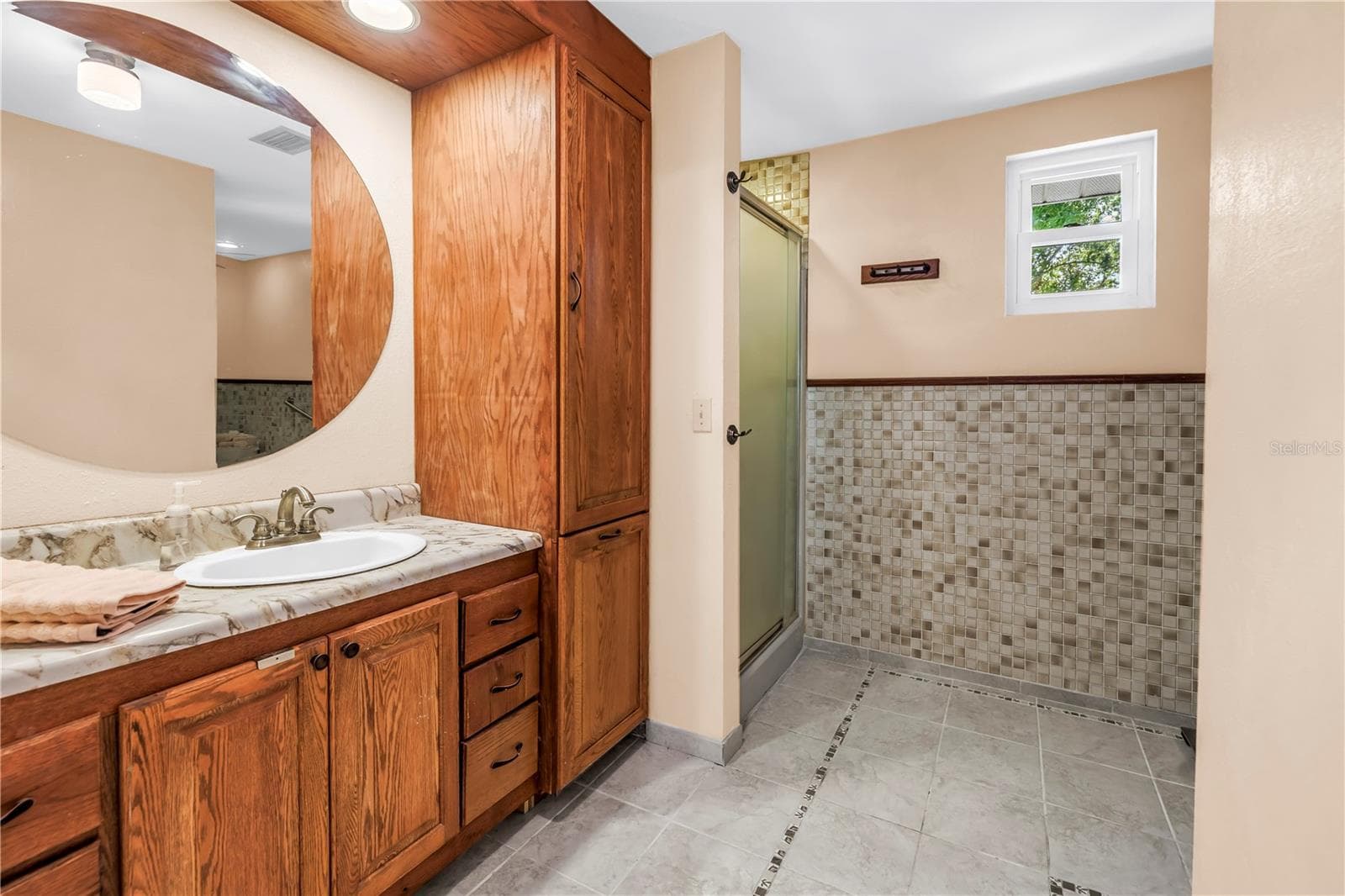 Single Family Residence at 6505 CEDAR ST NE, ST PETERSBURG, photo 24 of 33