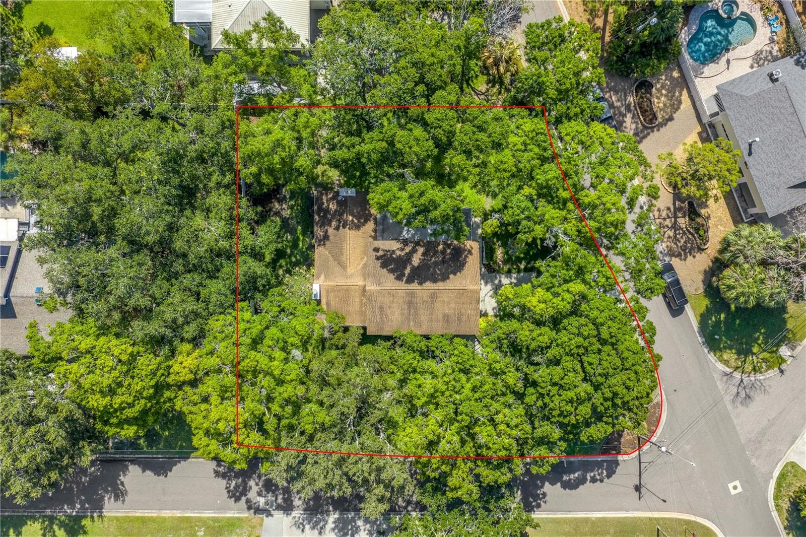 Single Family Residence at 6505 CEDAR ST NE, ST PETERSBURG, photo 30 of 33