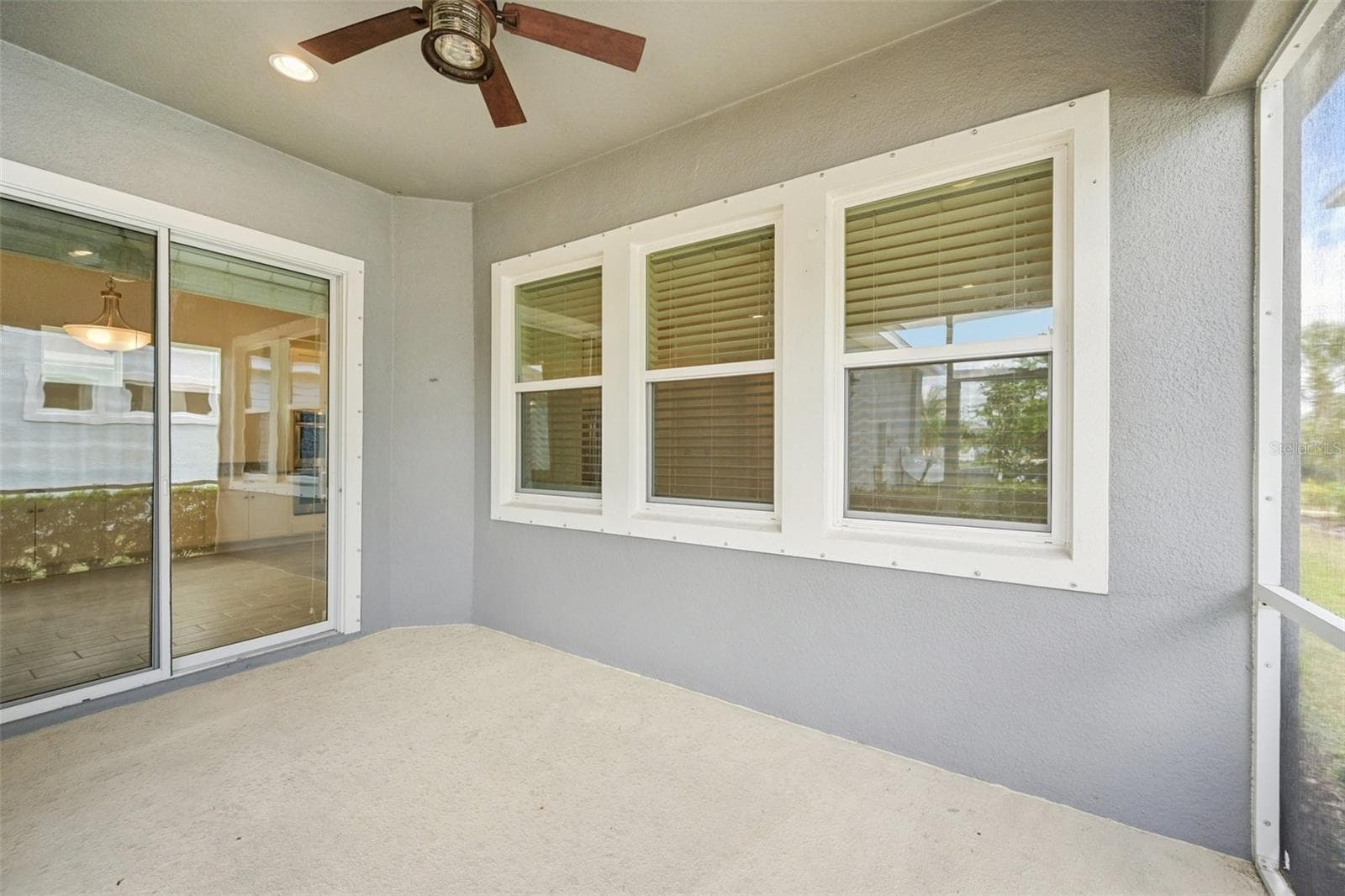 Single Family Residence at 806 WINTERSIDE DR, APOLLO BEACH, photo 36 of 57