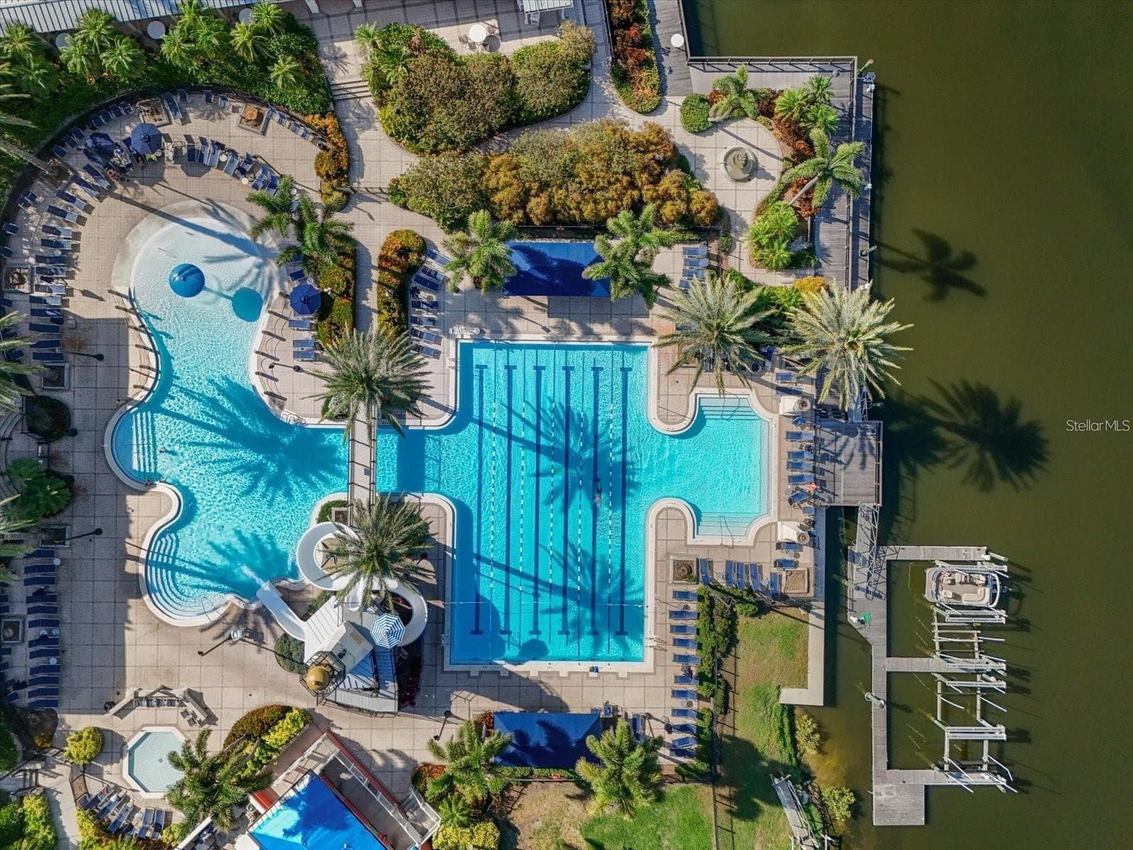 Single Family Residence at 806 WINTERSIDE DR, APOLLO BEACH, photo 43 of 57
