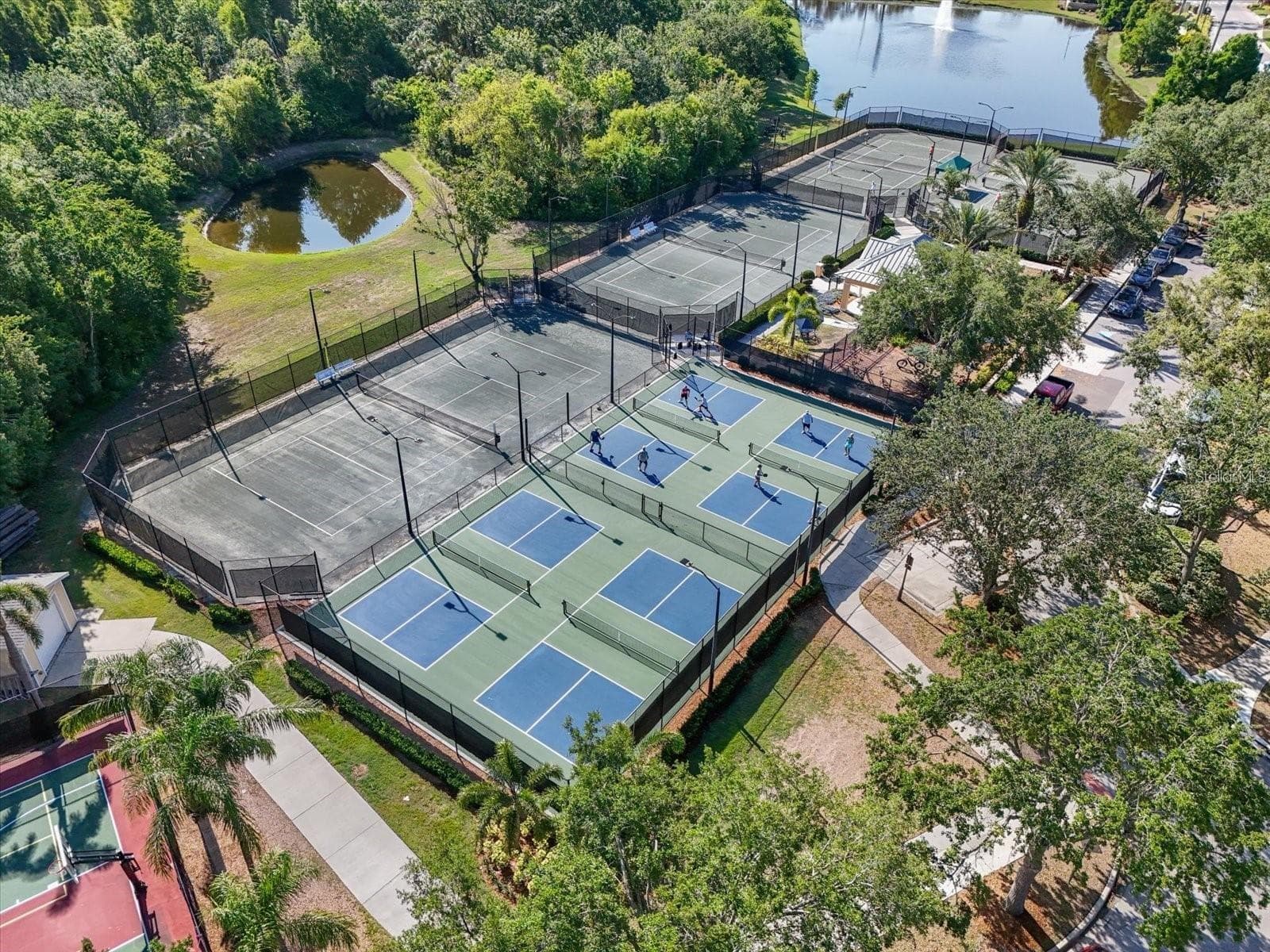 Single Family Residence at 806 WINTERSIDE DR, APOLLO BEACH, photo 46 of 57
