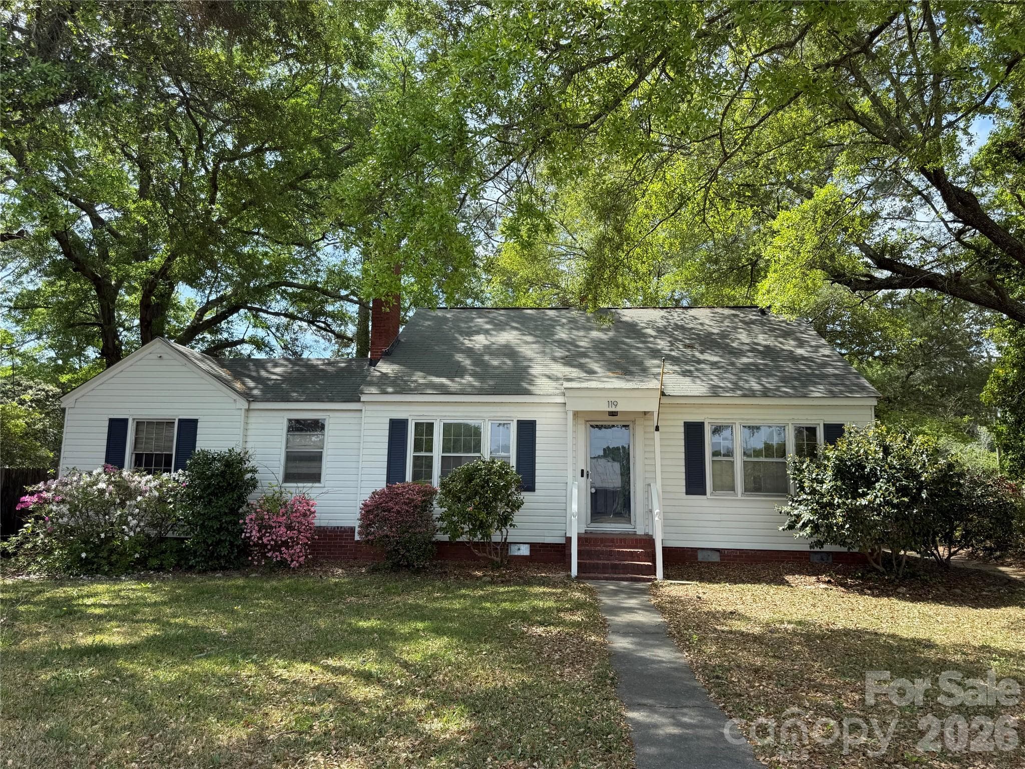 Single Family Residence at None, Cheraw, photo 7 of 27